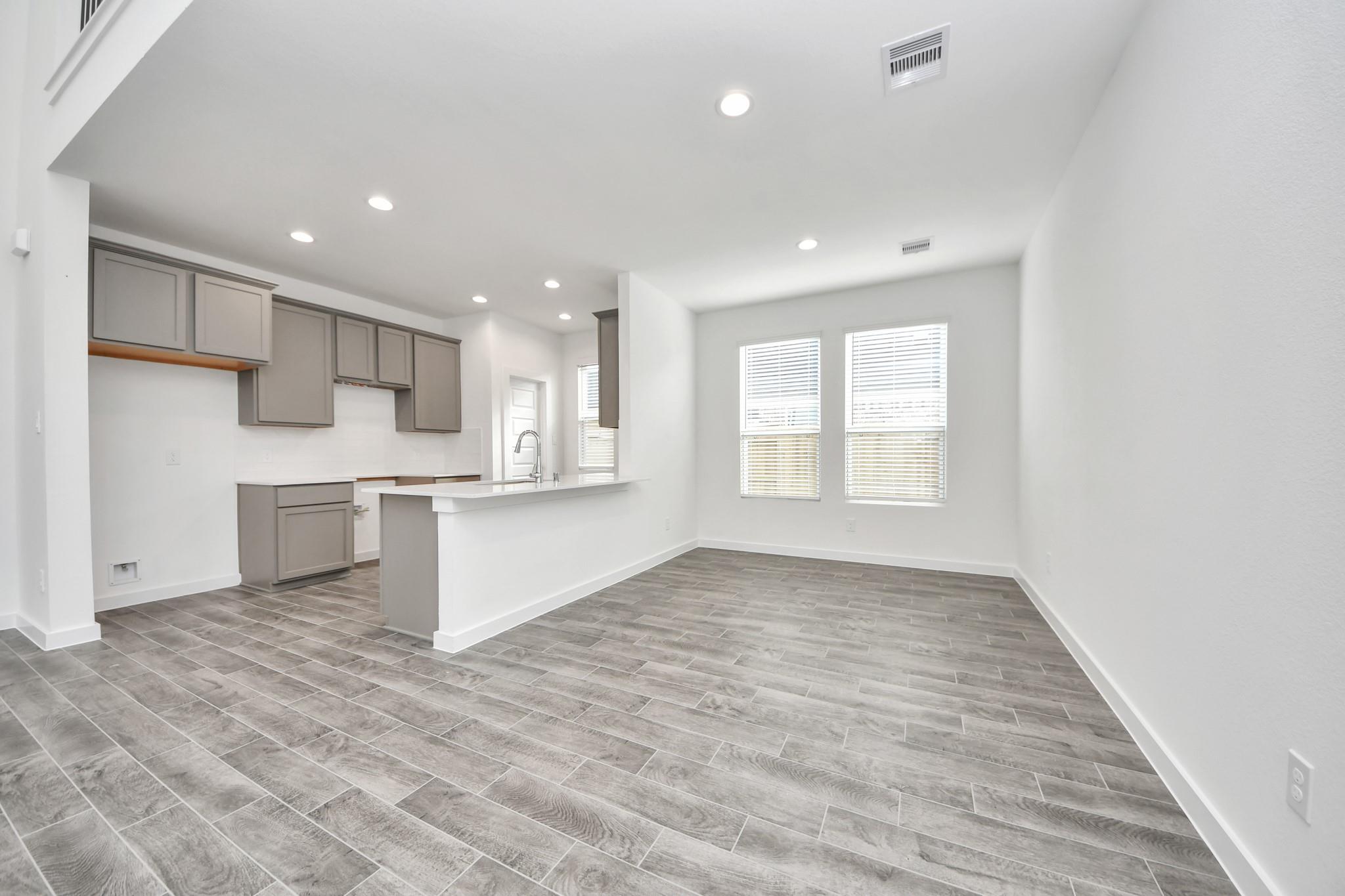 5815 Madison Trail Drive