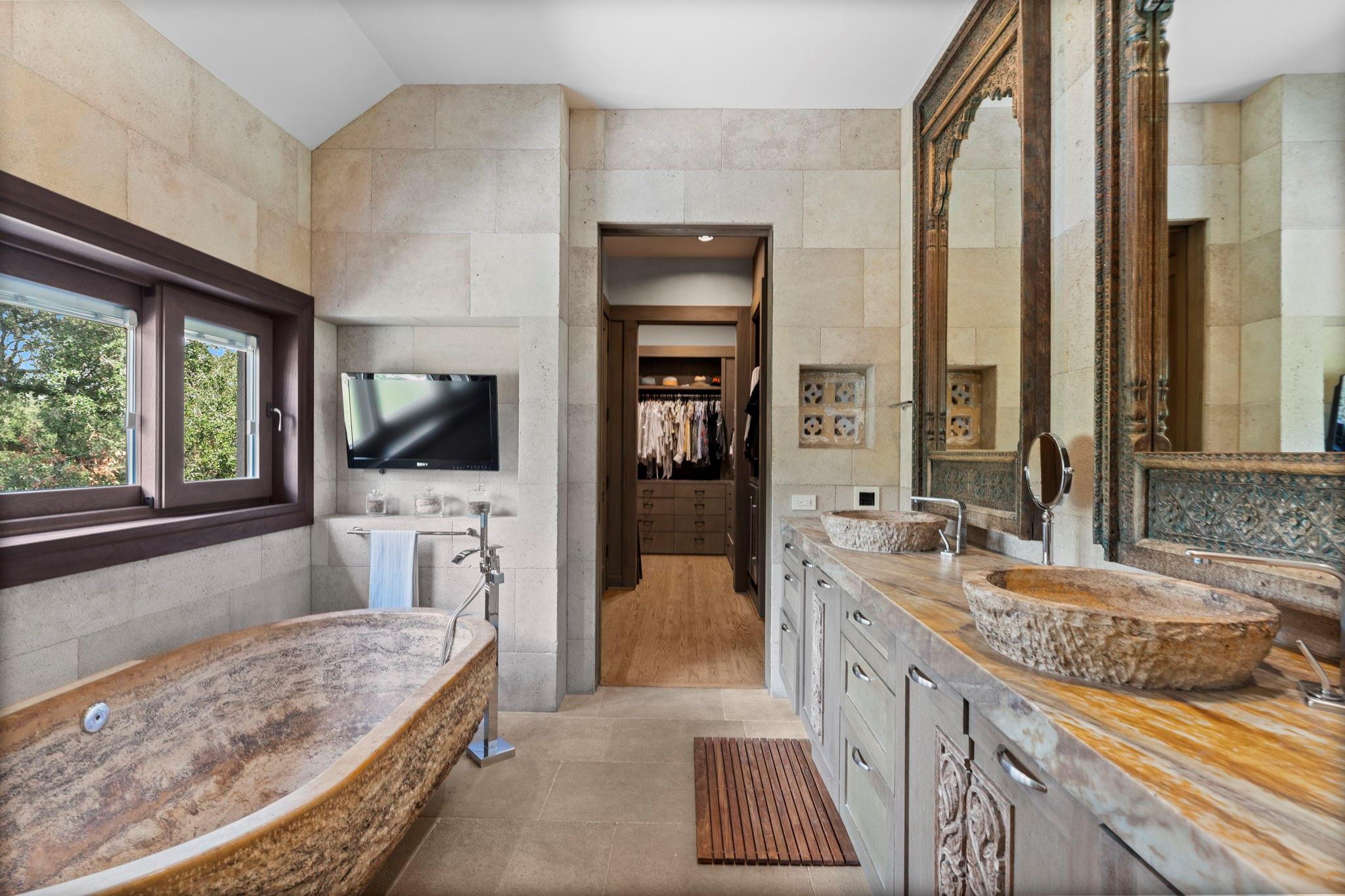 5651 Doliver Drive, Houston