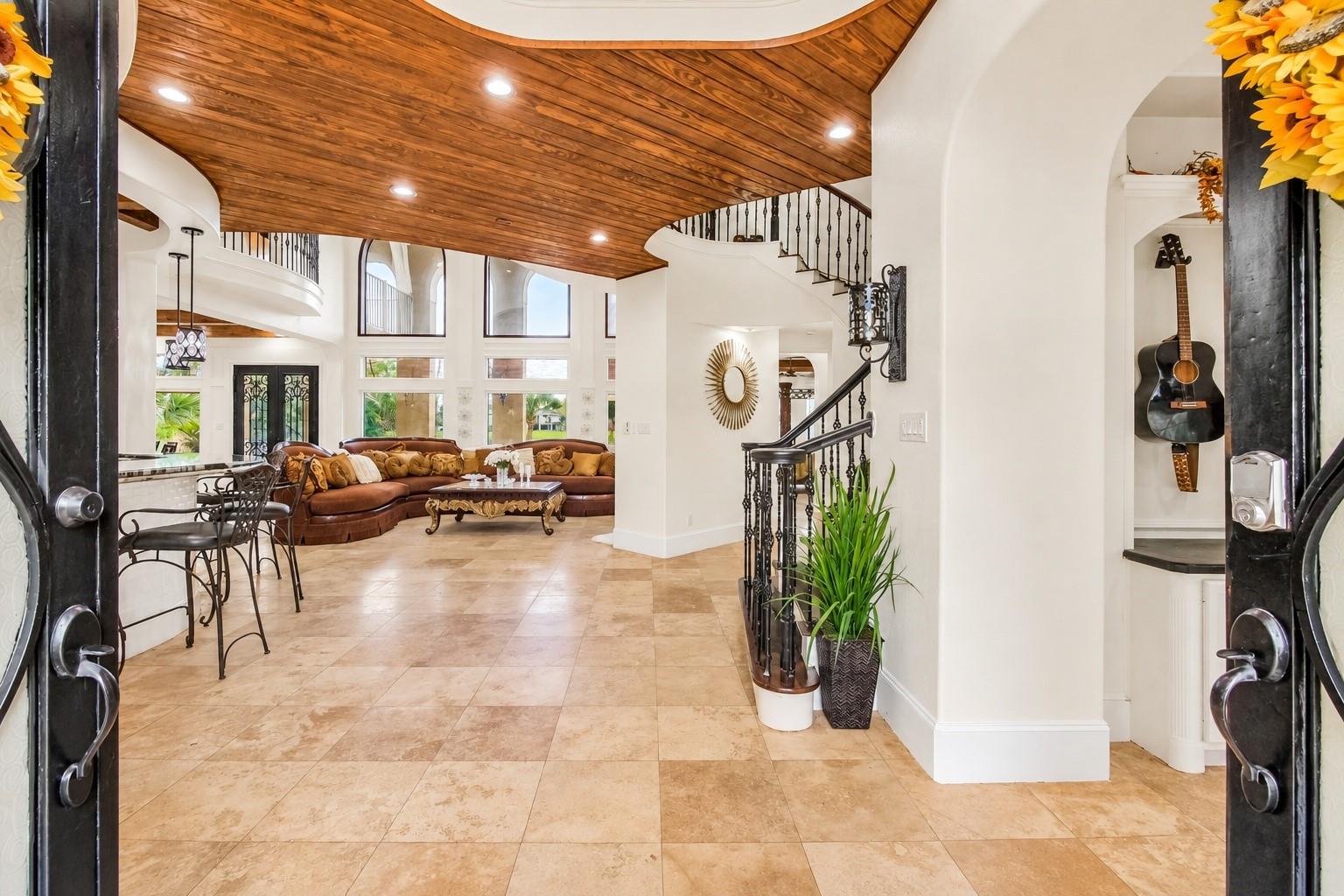 1026 Kings Forest Lane