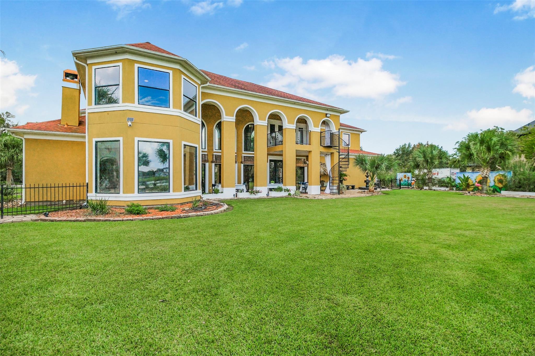 1026 Kings Forest Lane
