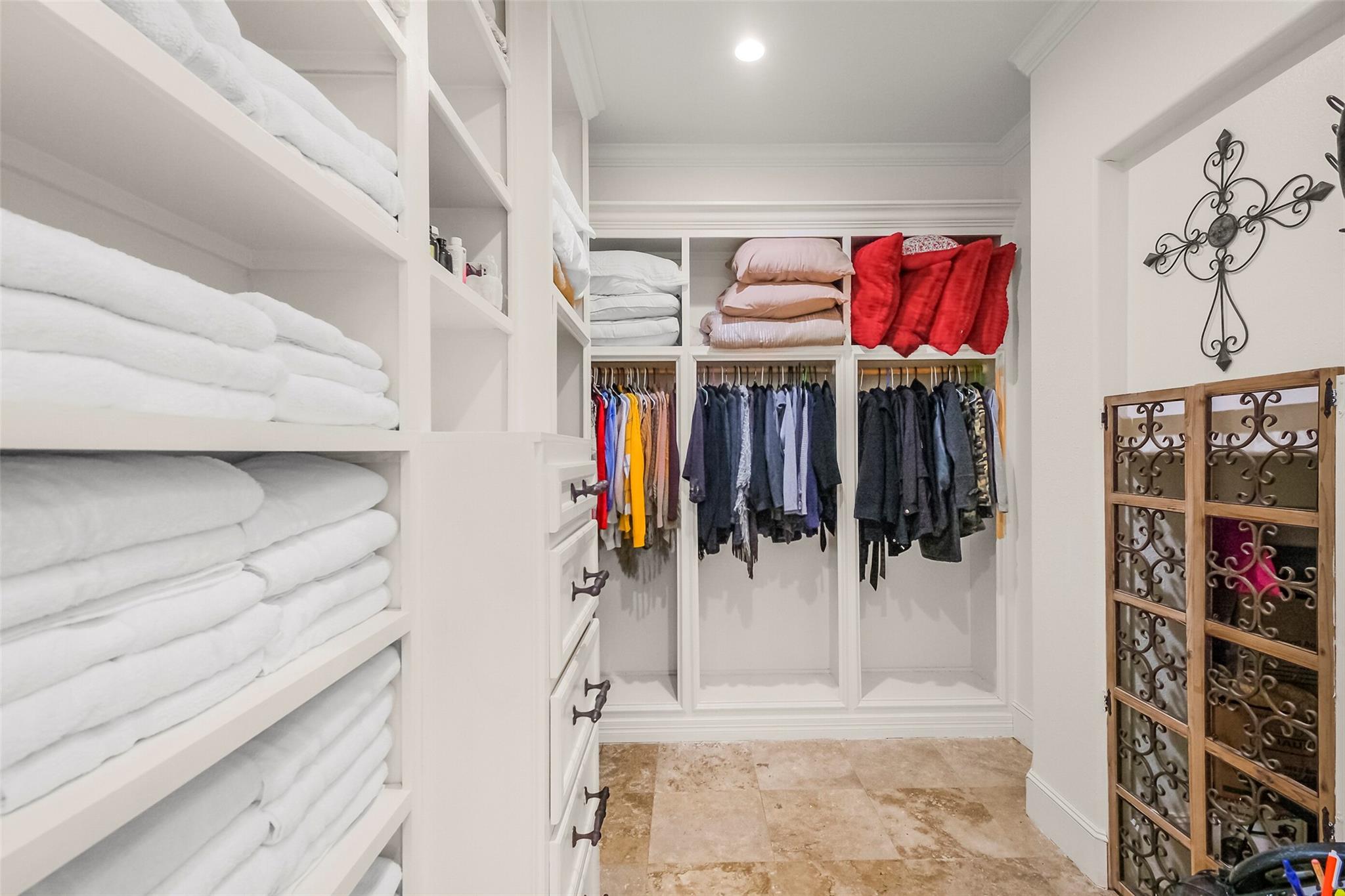 1026 Kings Forest Lane