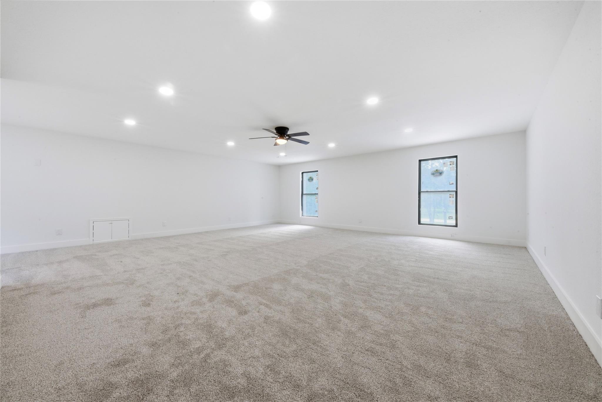 40203 Cimarron Way