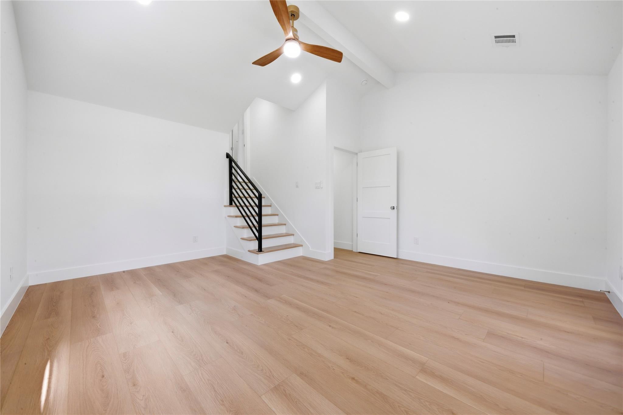 40203 Cimarron Way