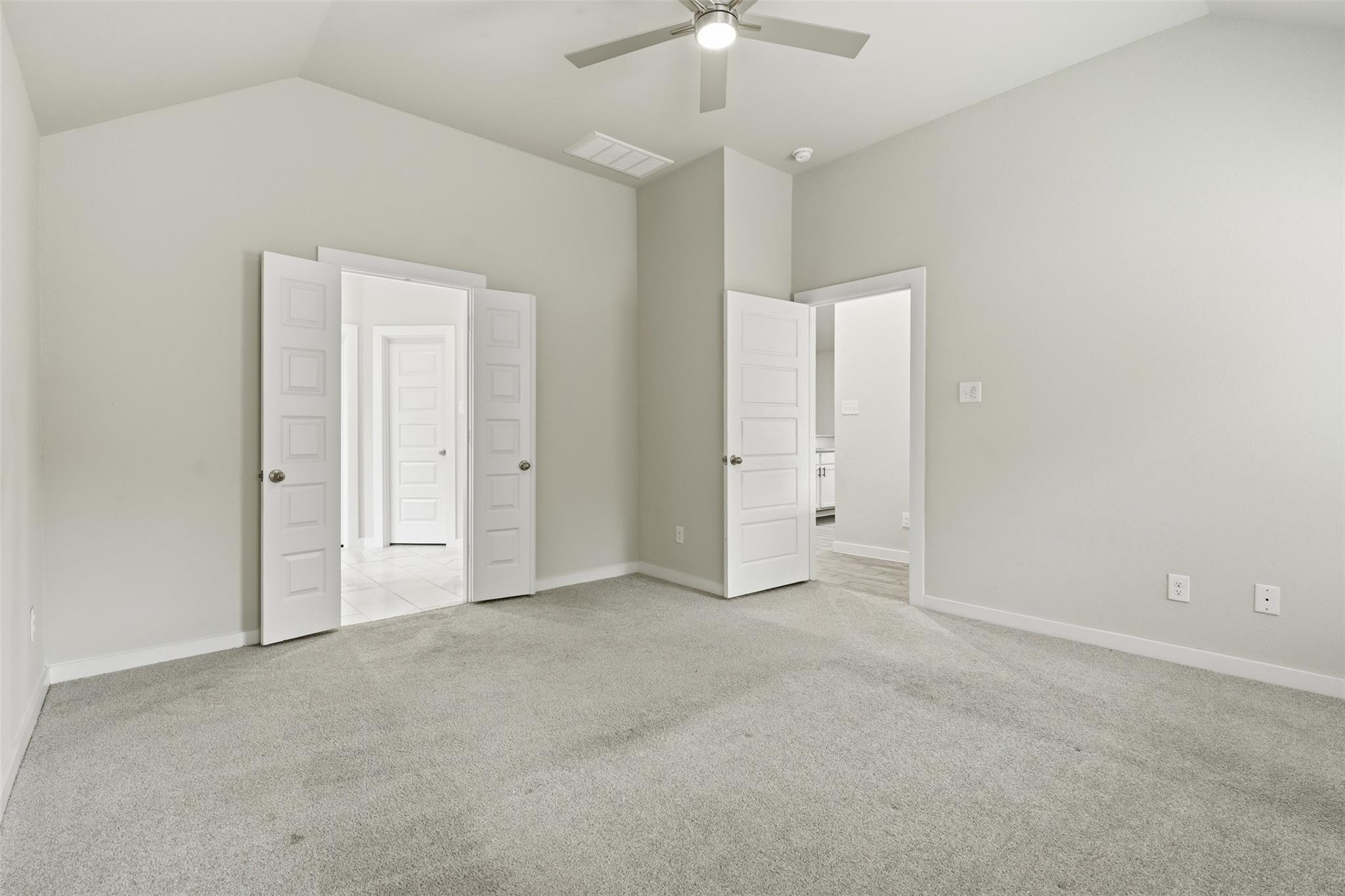 2742 Oakleaf Ash Lane