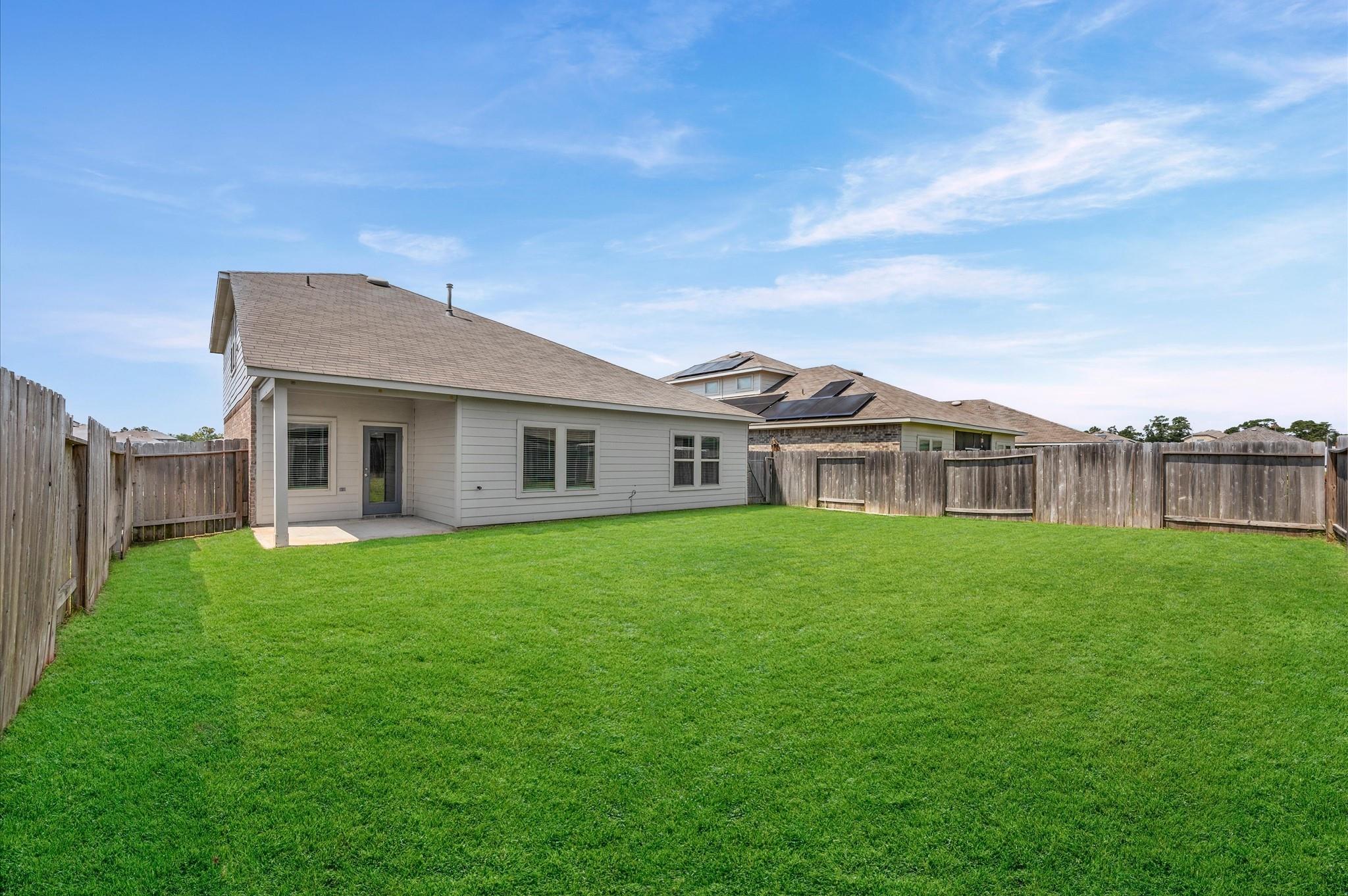 23522 Wedgewood Cliff Way