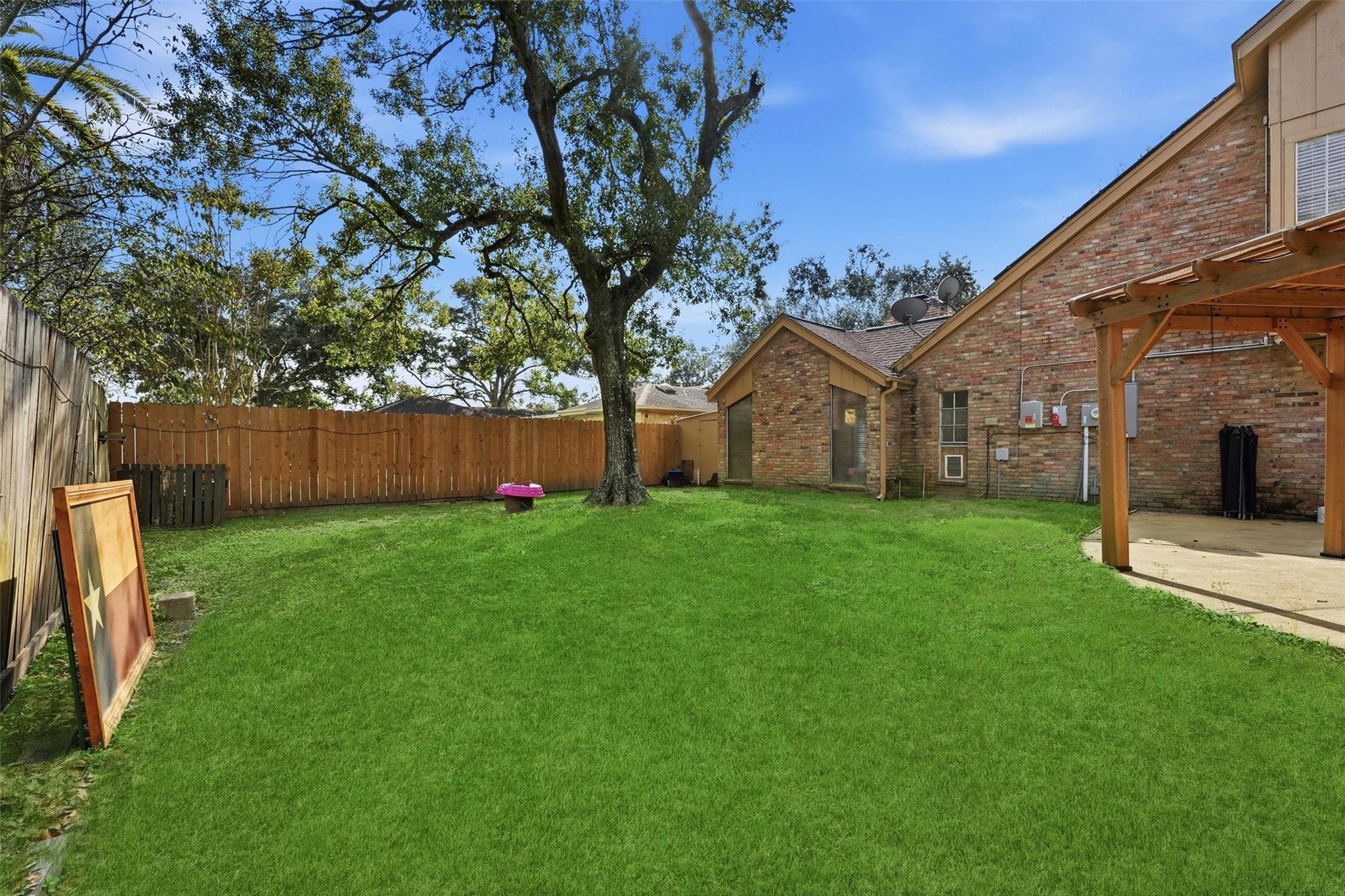 2408 Chelmsford Court