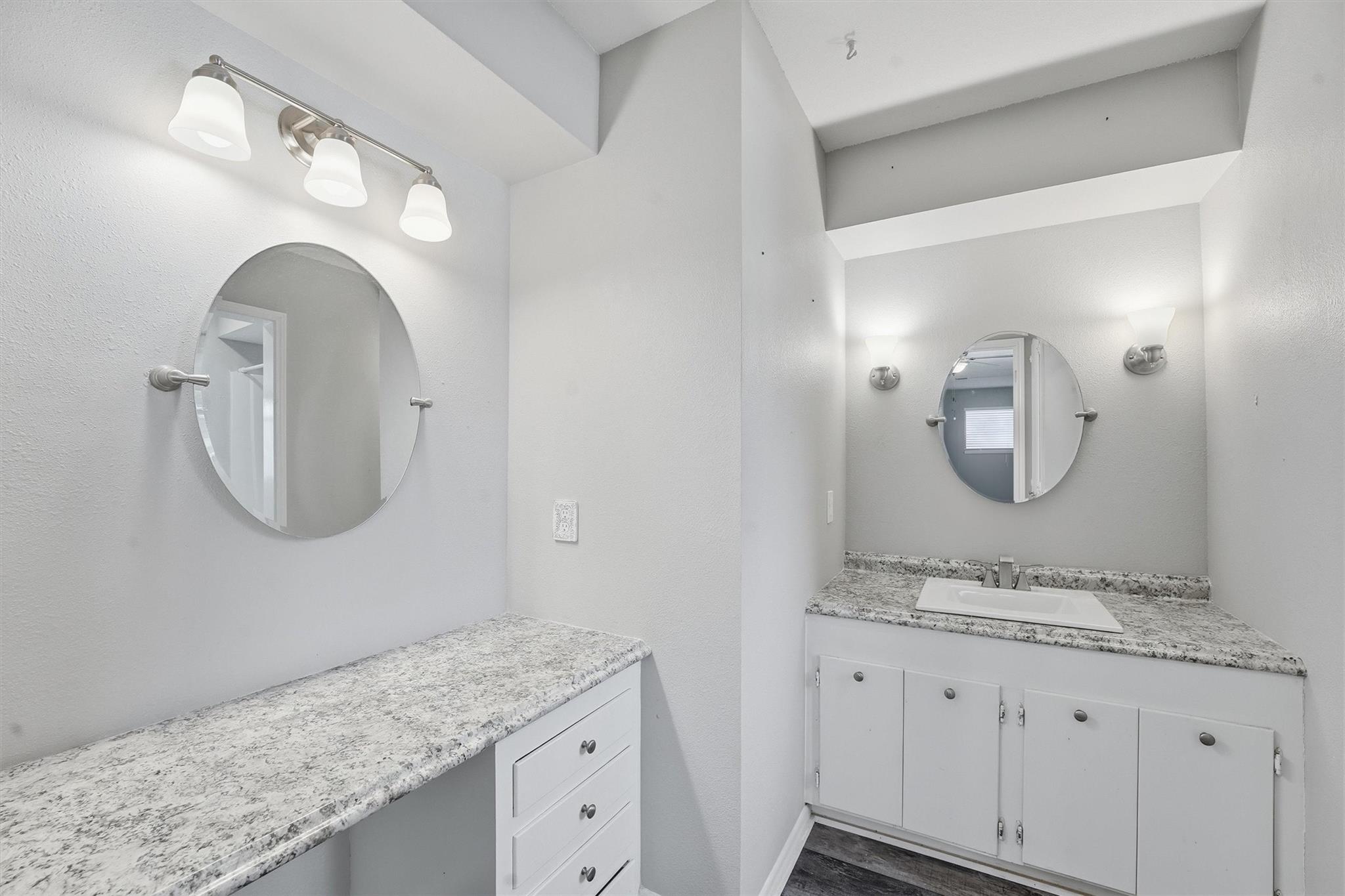 2408 Chelmsford Court