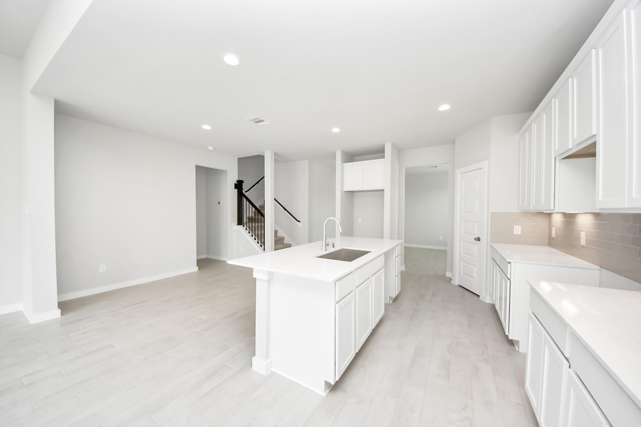 24503 Bradbury Mount Court