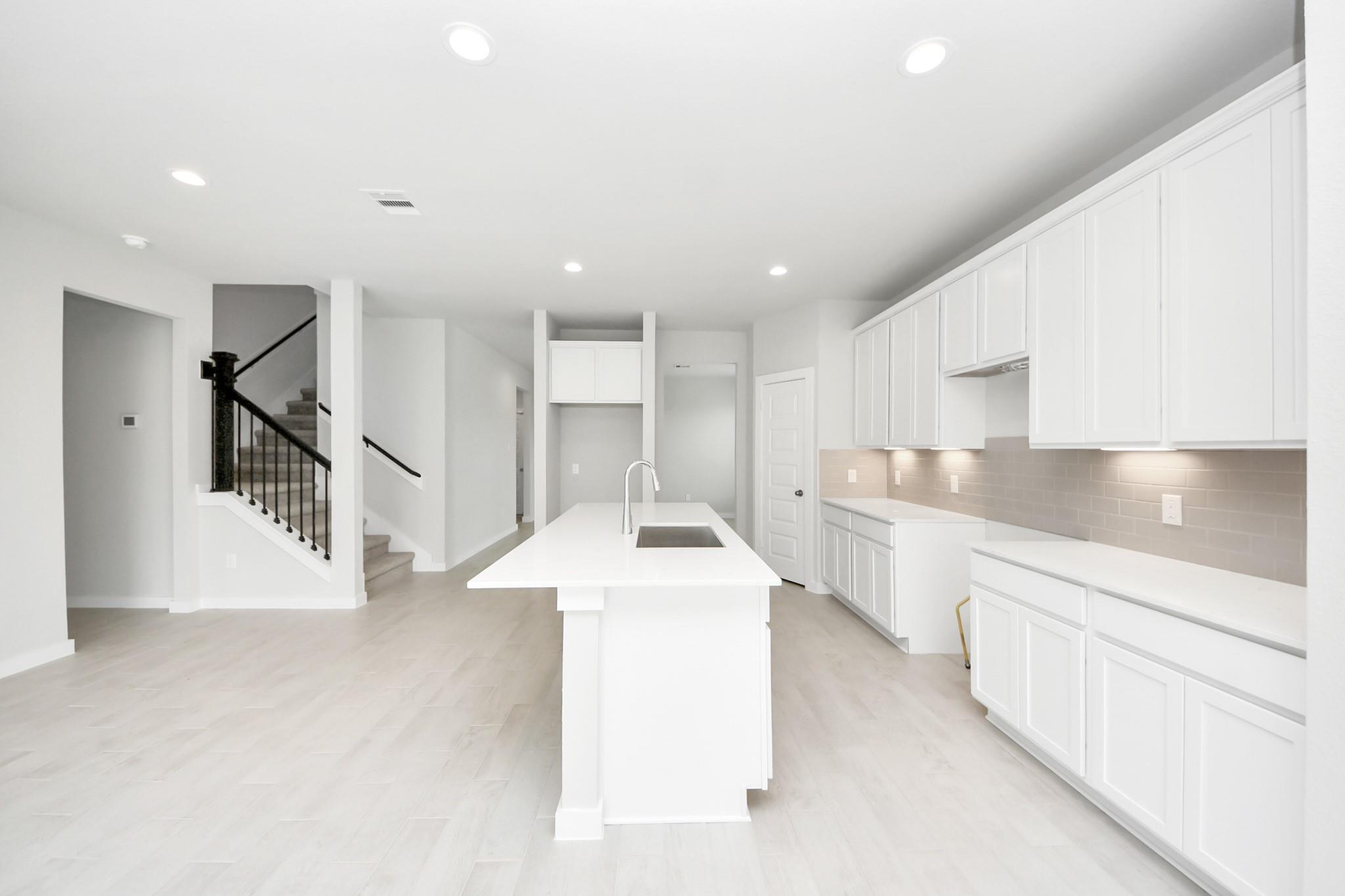 24503 Bradbury Mount Court