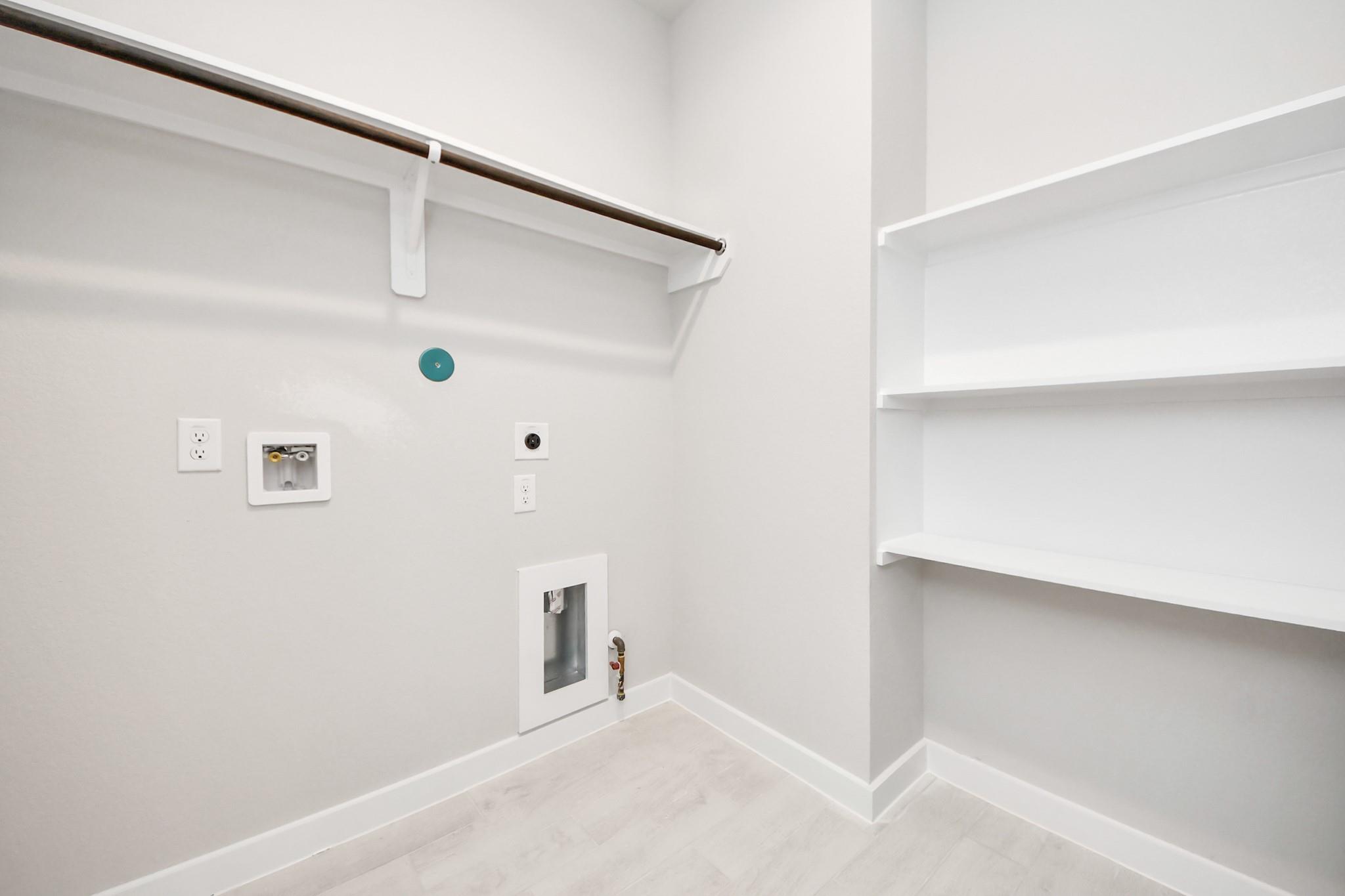 19015 Cape Capasso Drive