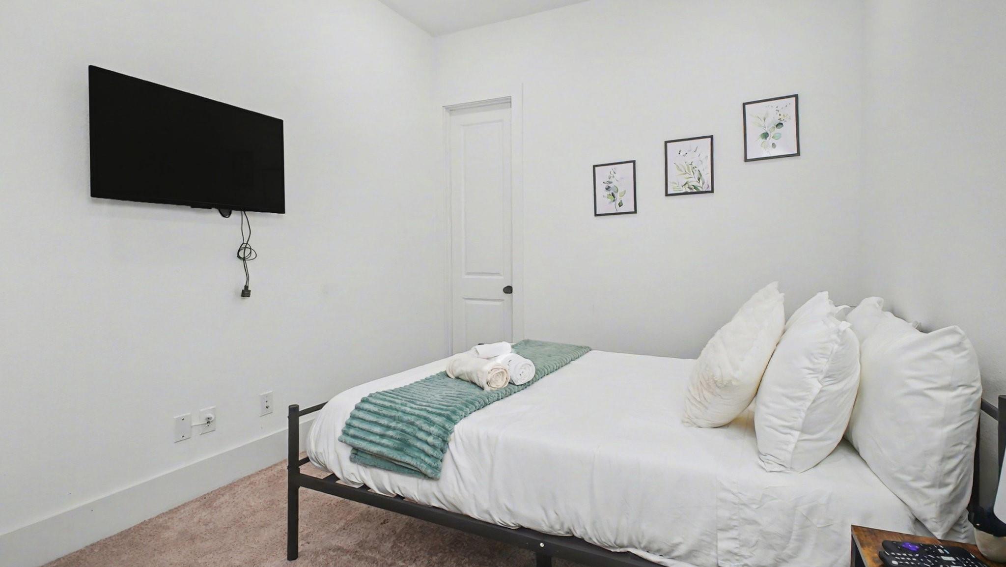 2802 Tierwester Street