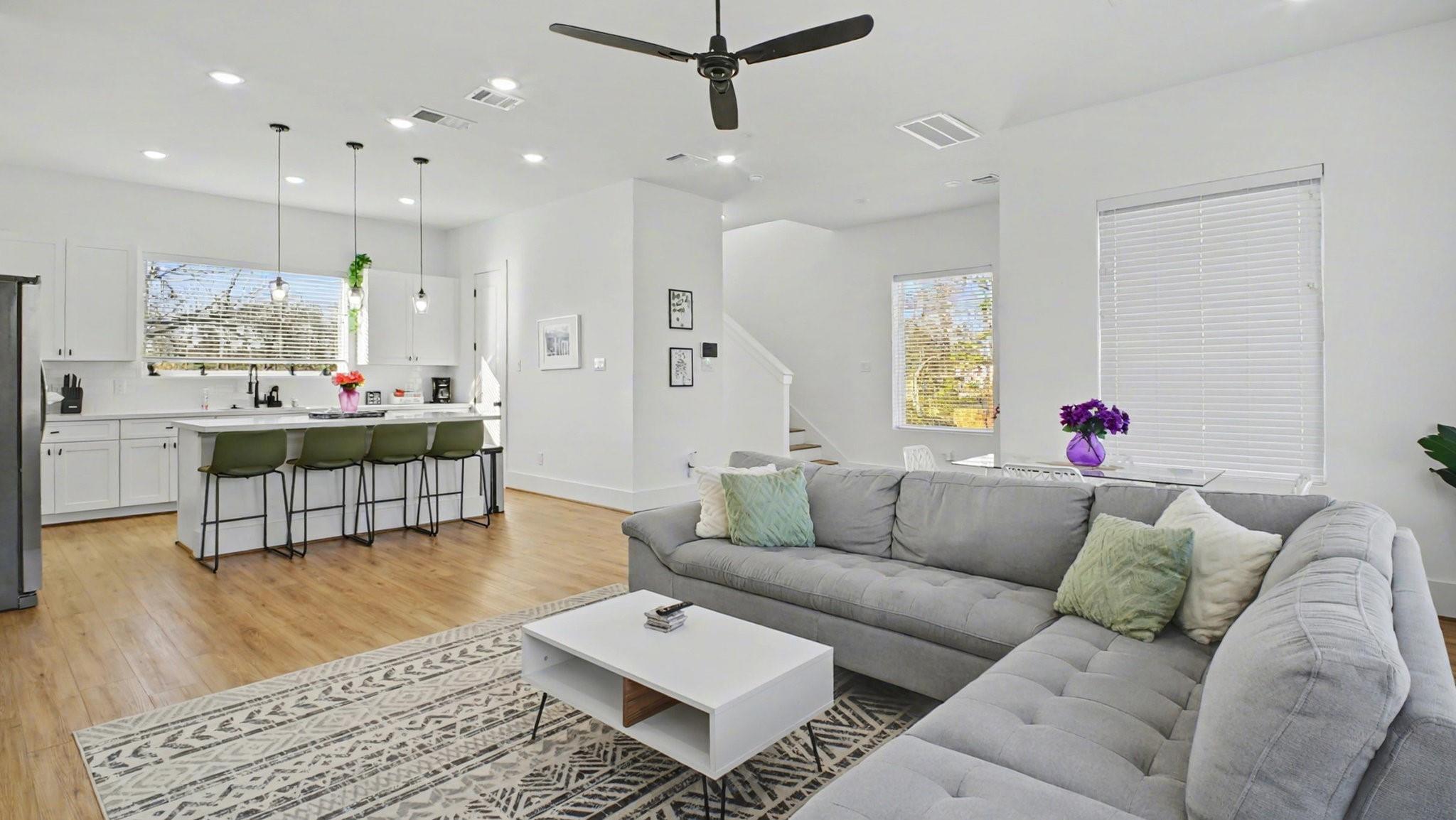 2802 Tierwester Street