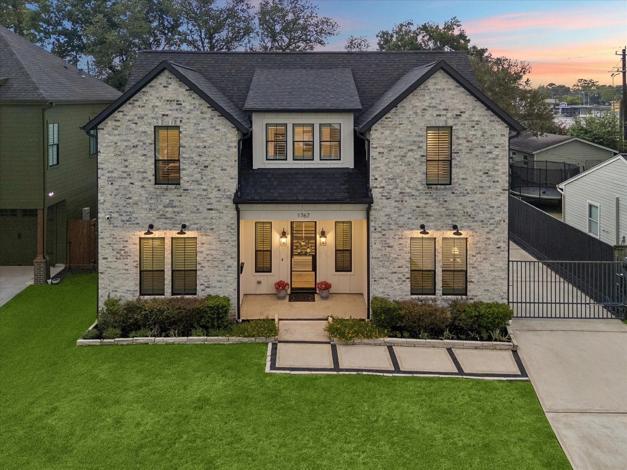 1767 De Milo Drive
