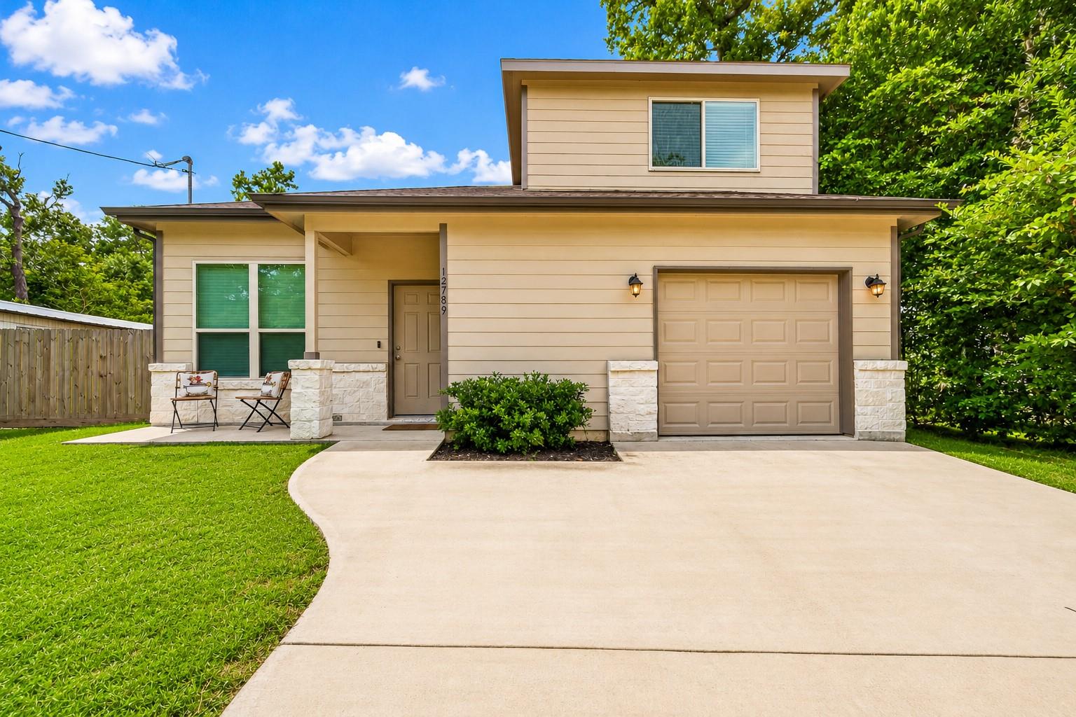 12789 Royal West Drive