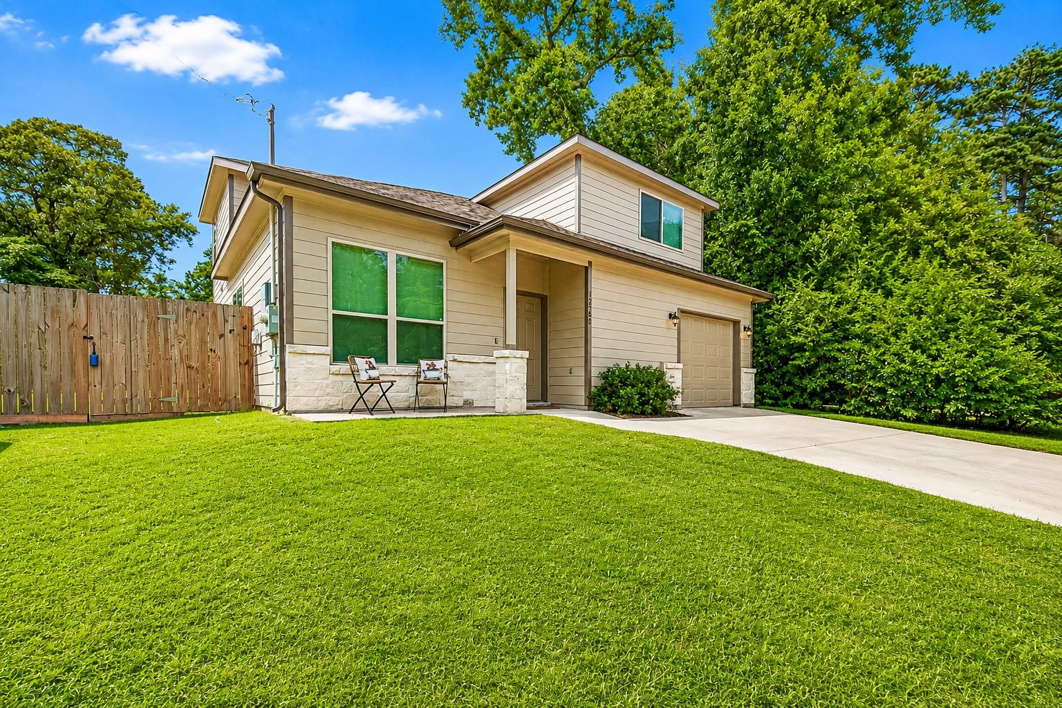 12789 Royal West Drive