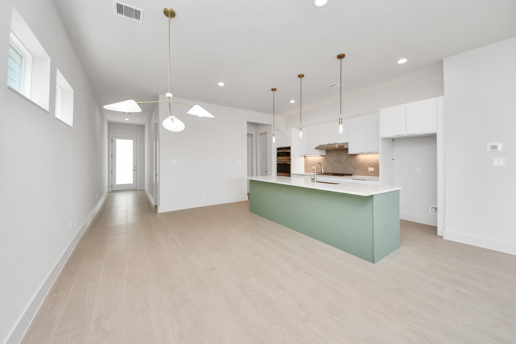 3003A Ventas Drive