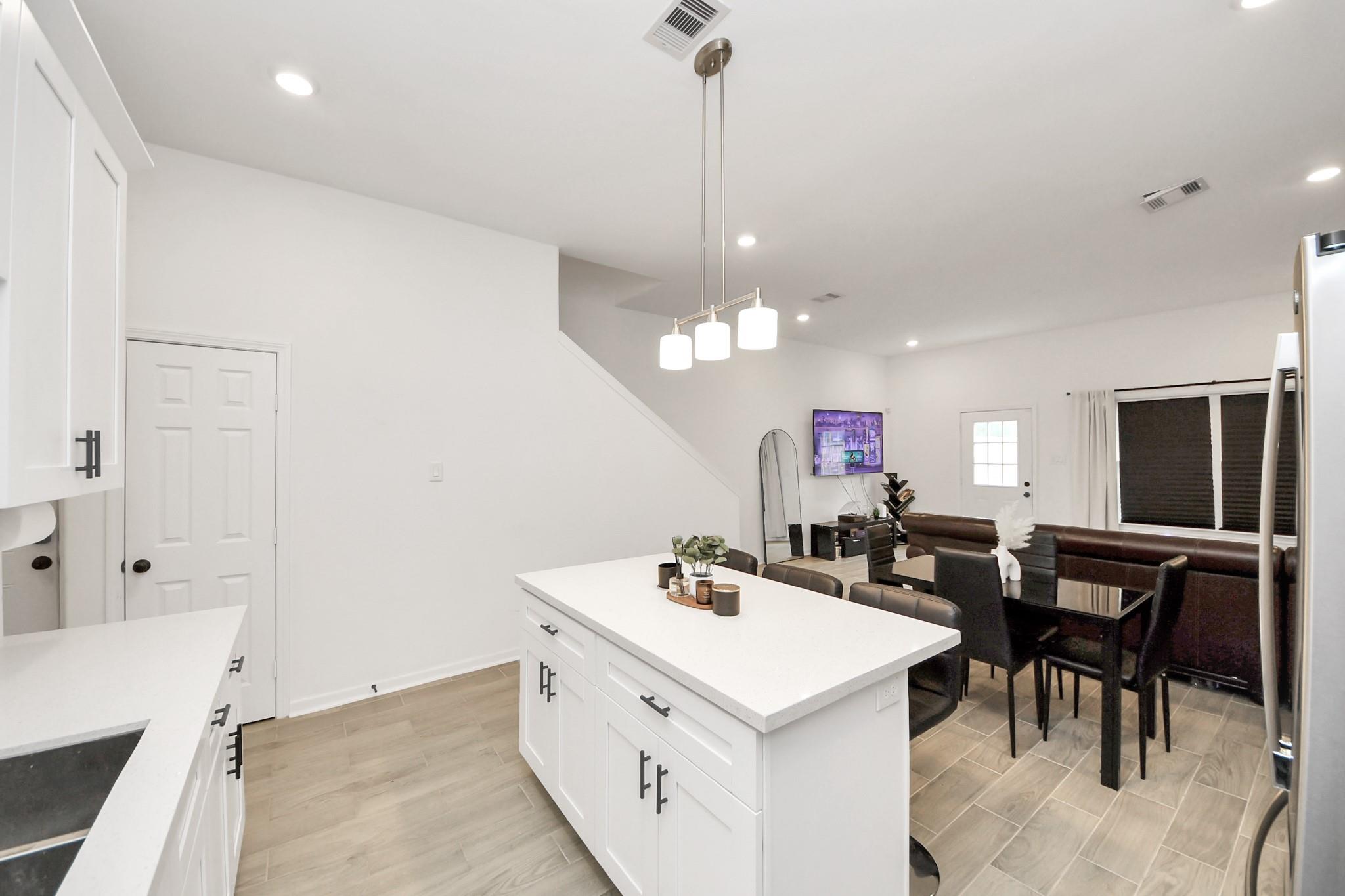 4613 Ireland Street # B