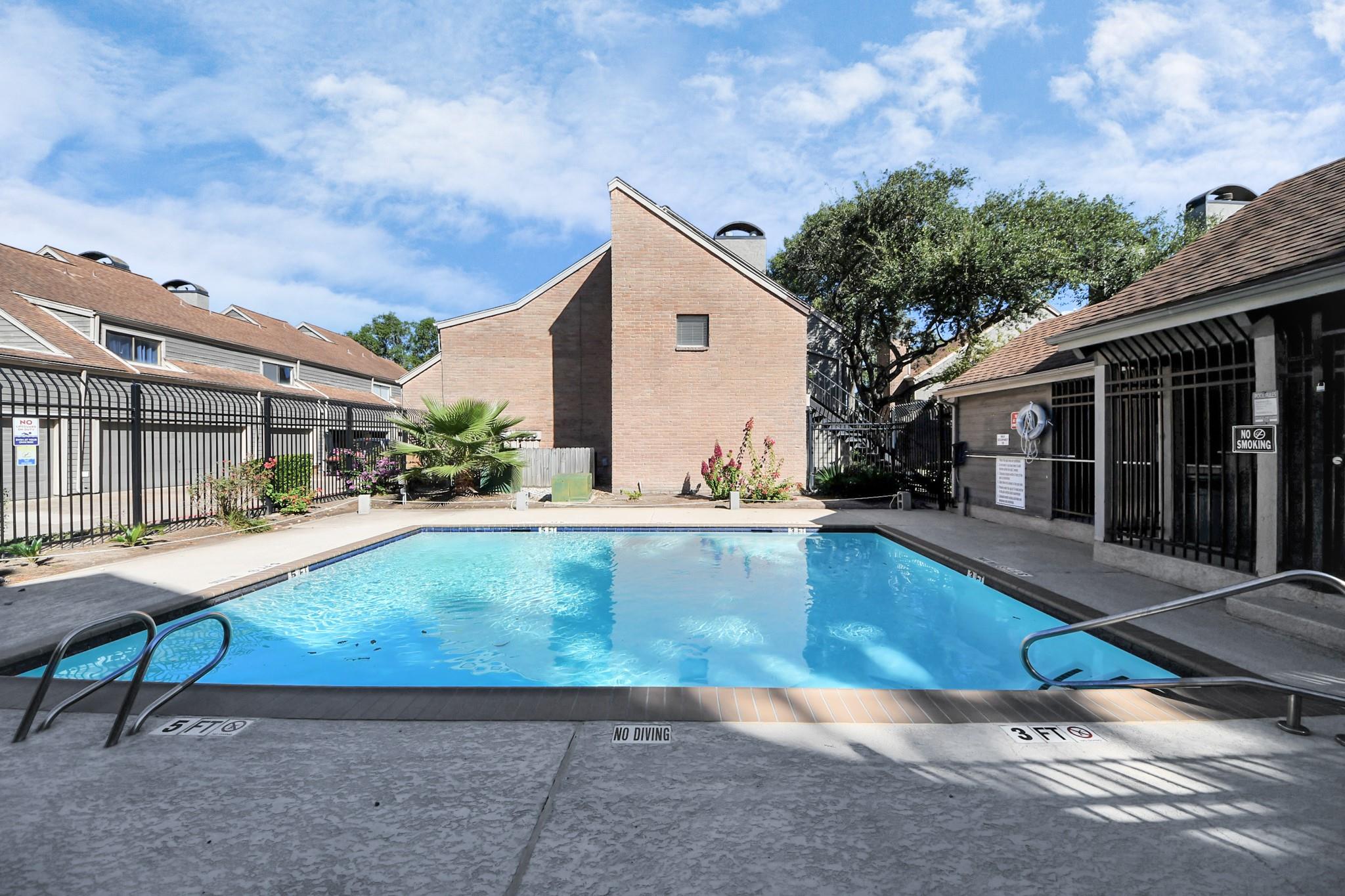 6601 Sands Point Drive # 47