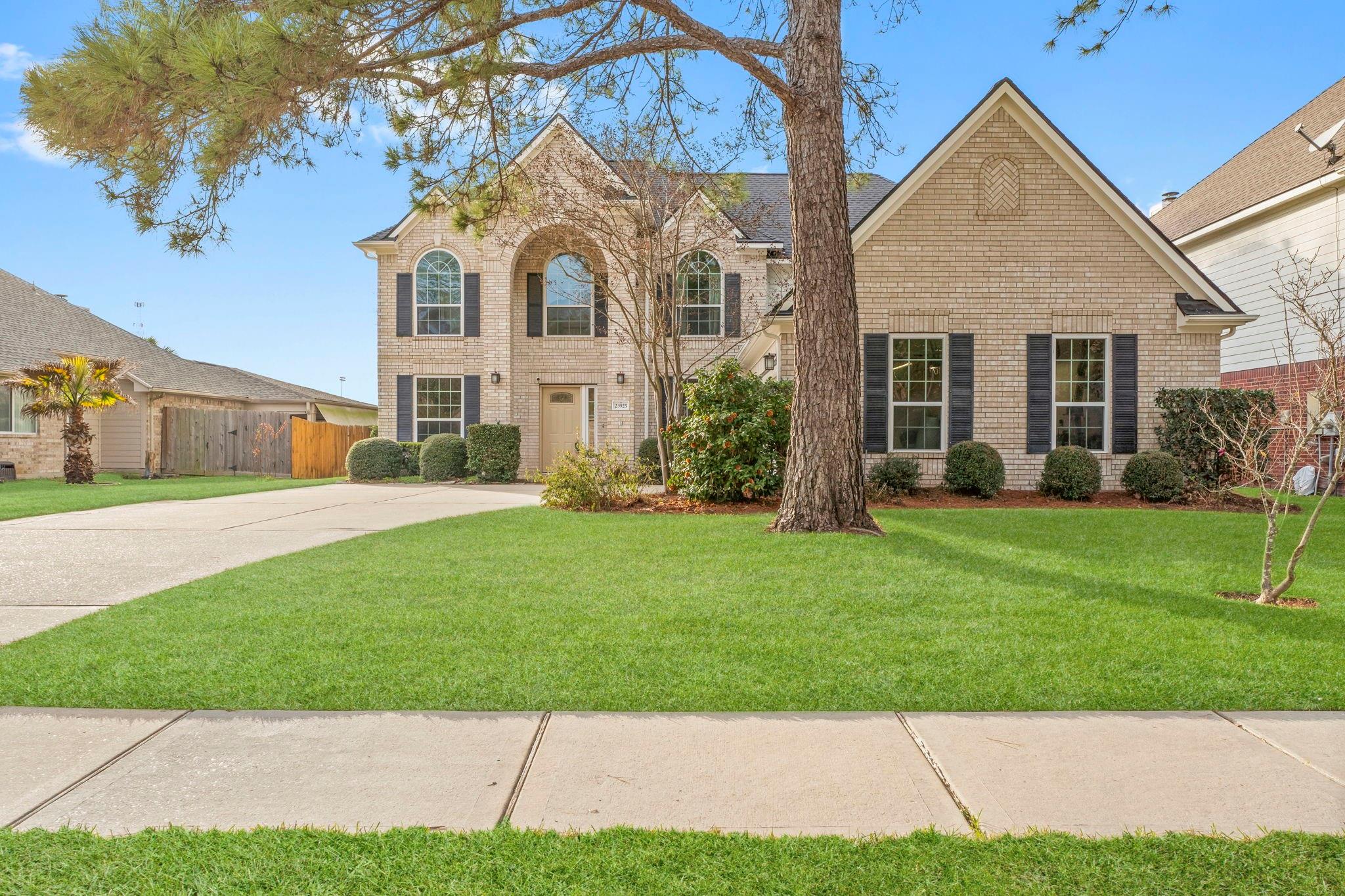 23925 Dorrington Estates Lane