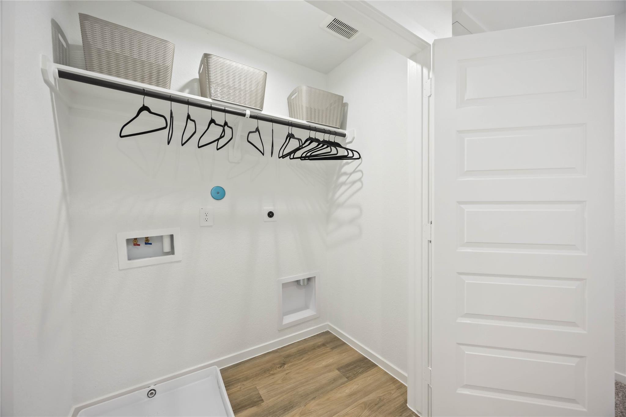 7709 Inwood Hills Lane