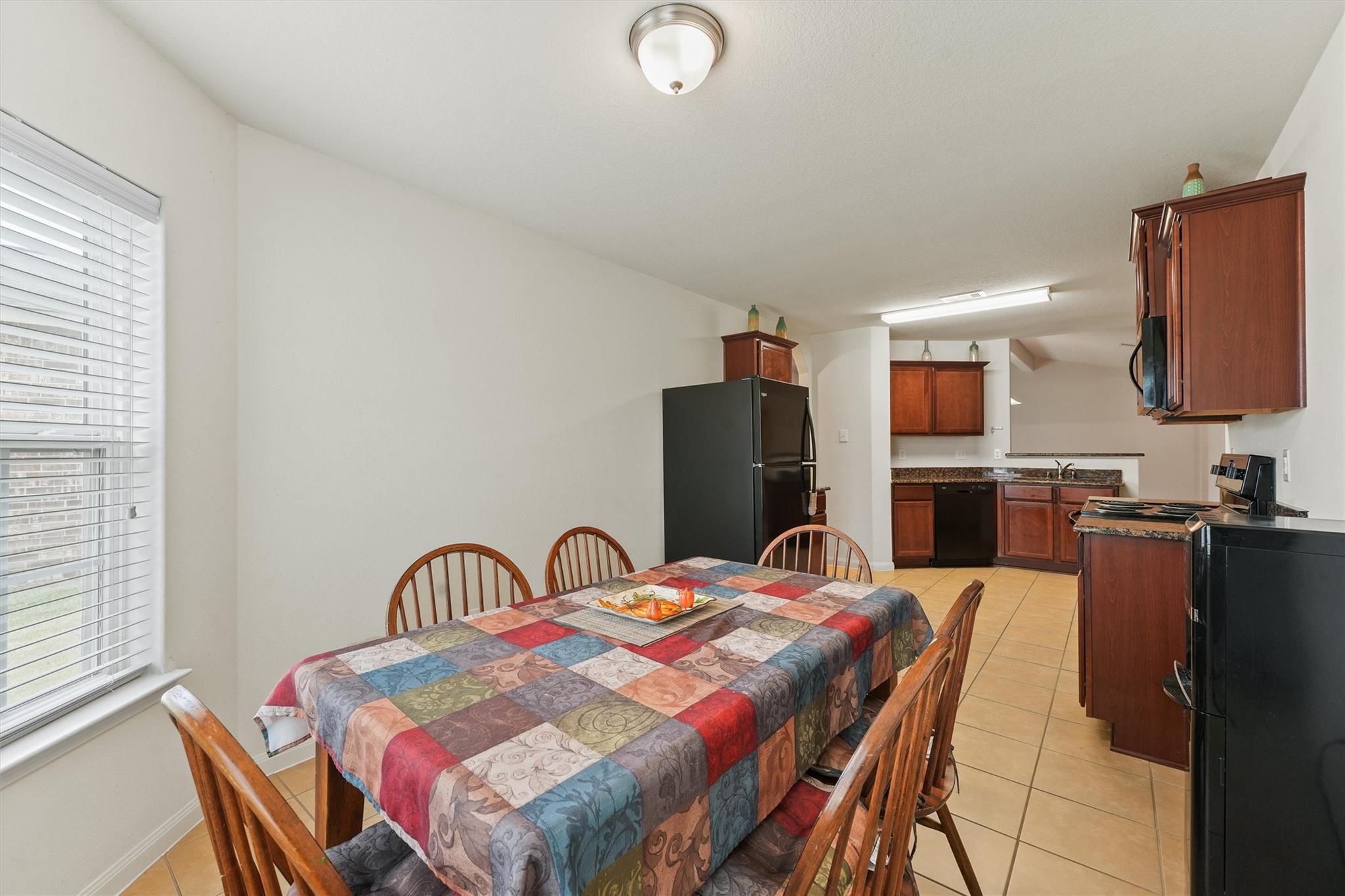 4918 Jagged Cliff Lane