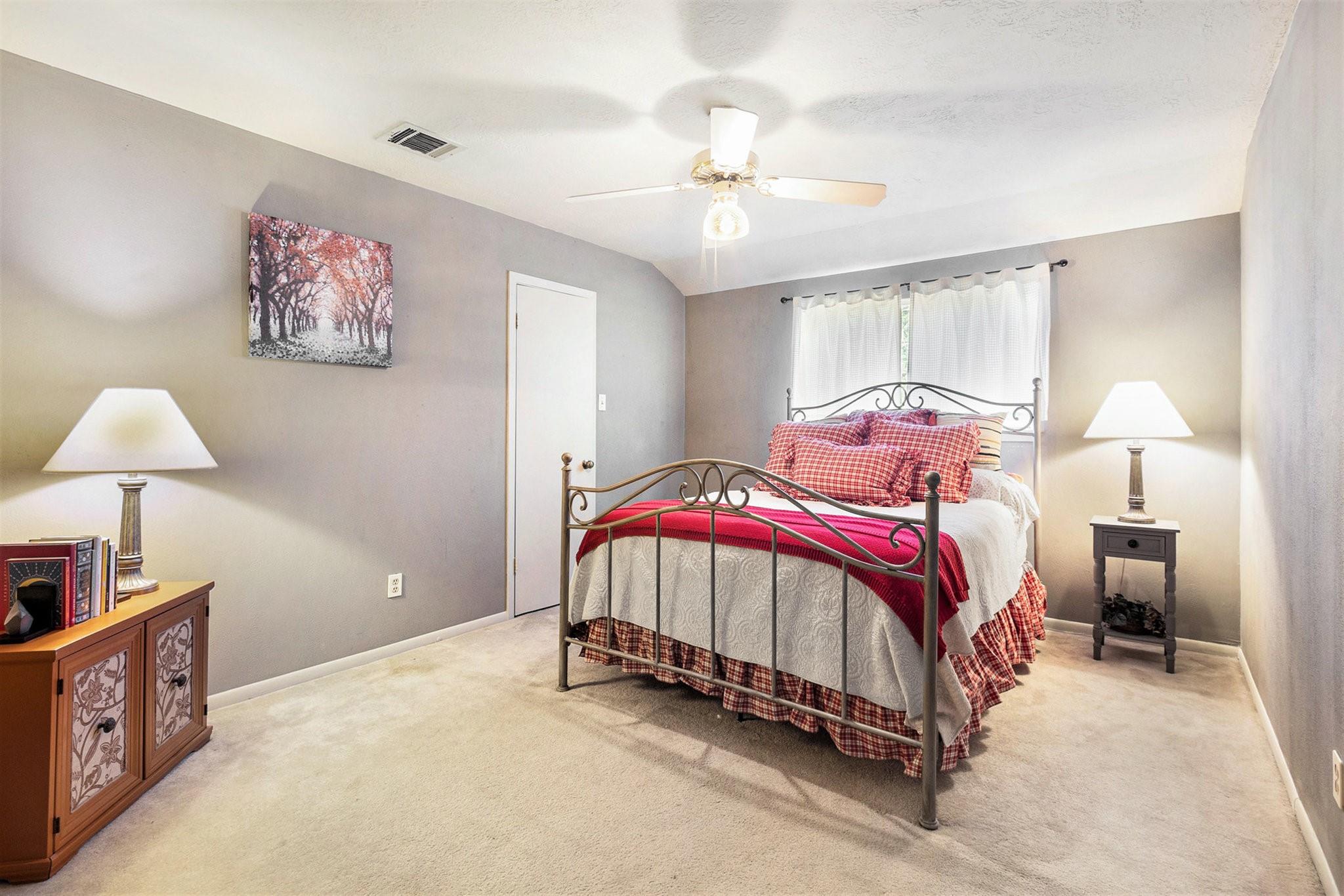 16011 Pebble Bend Drive, Houston