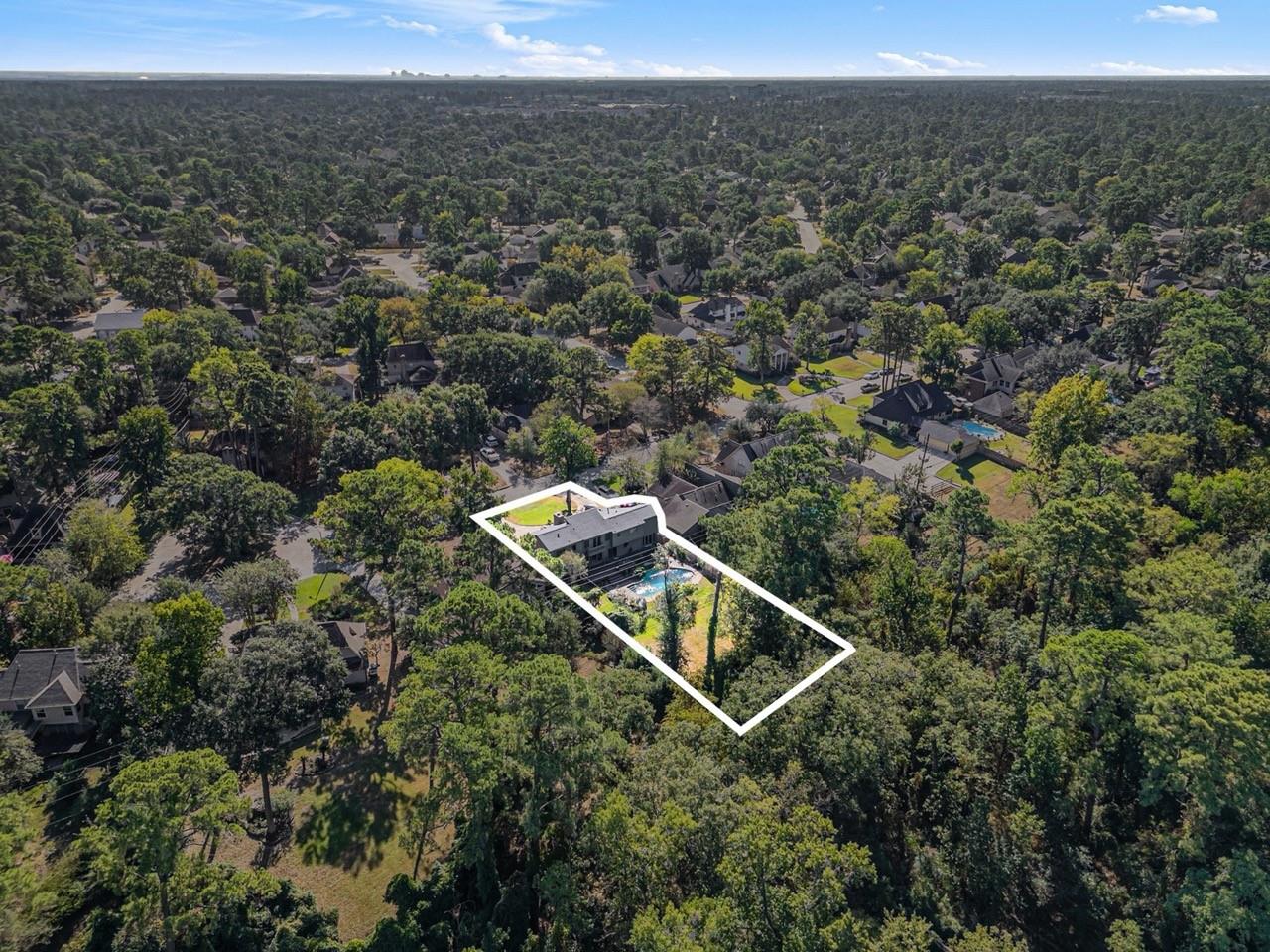 16011 Pebble Bend Drive, Houston