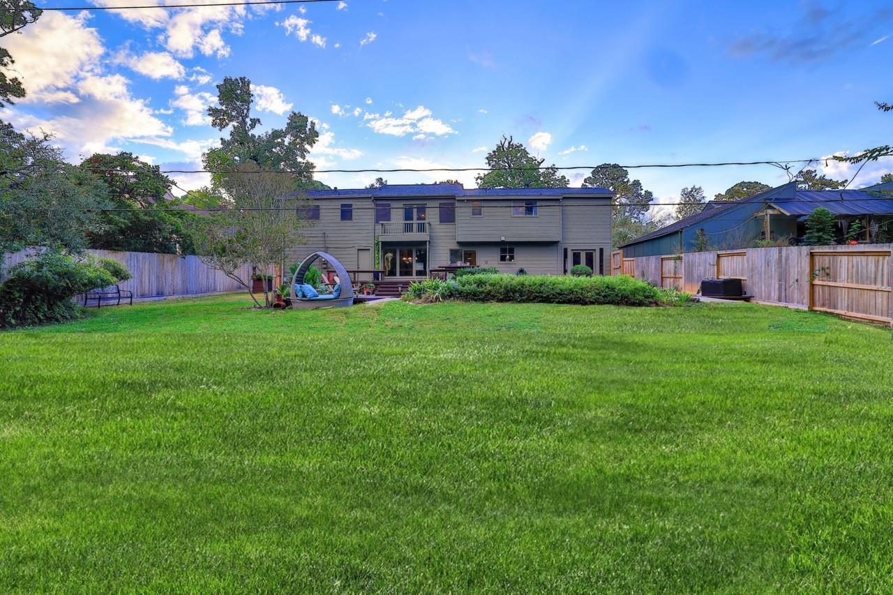 16011 Pebble Bend Drive, Houston