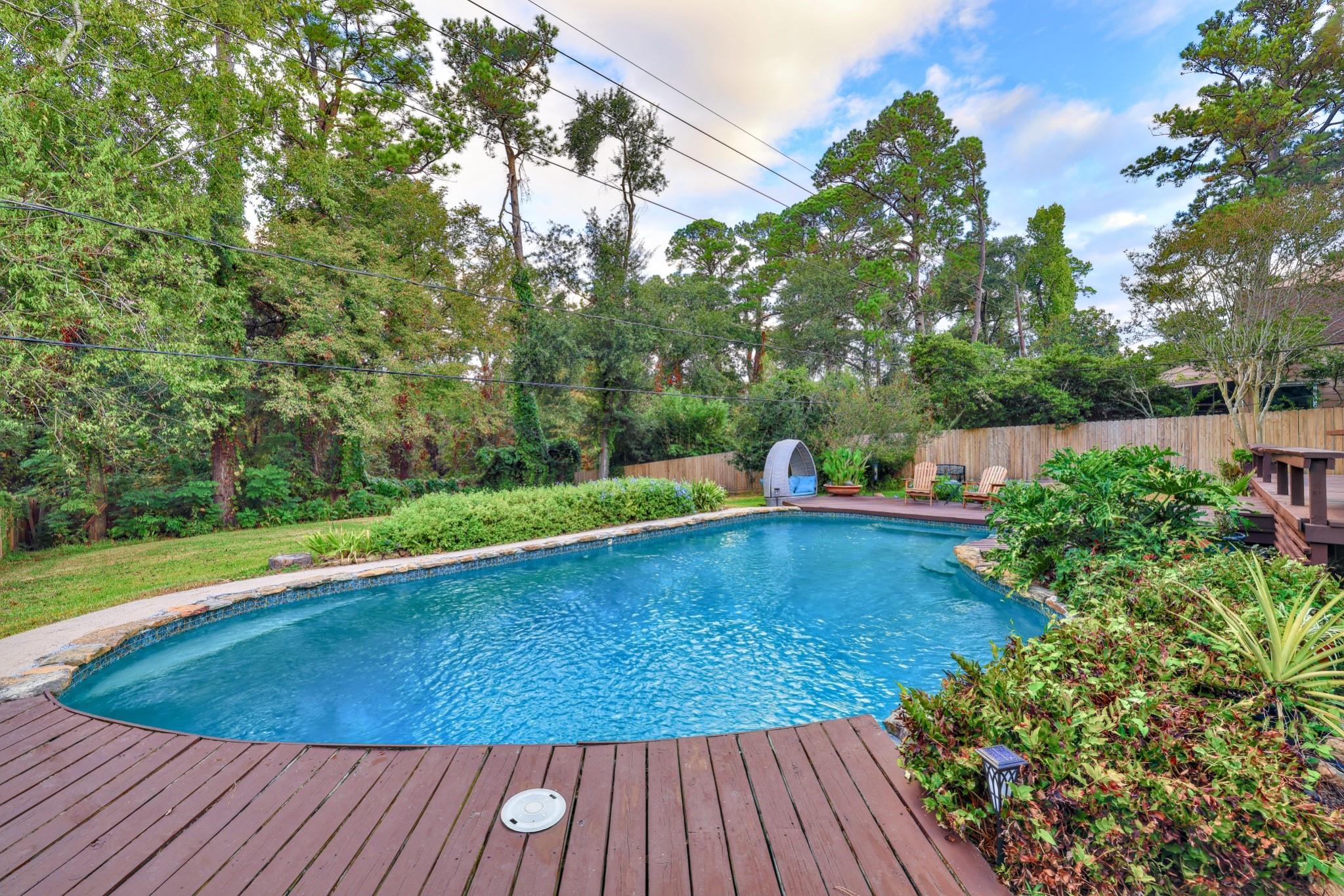 16011 Pebble Bend Drive, Houston