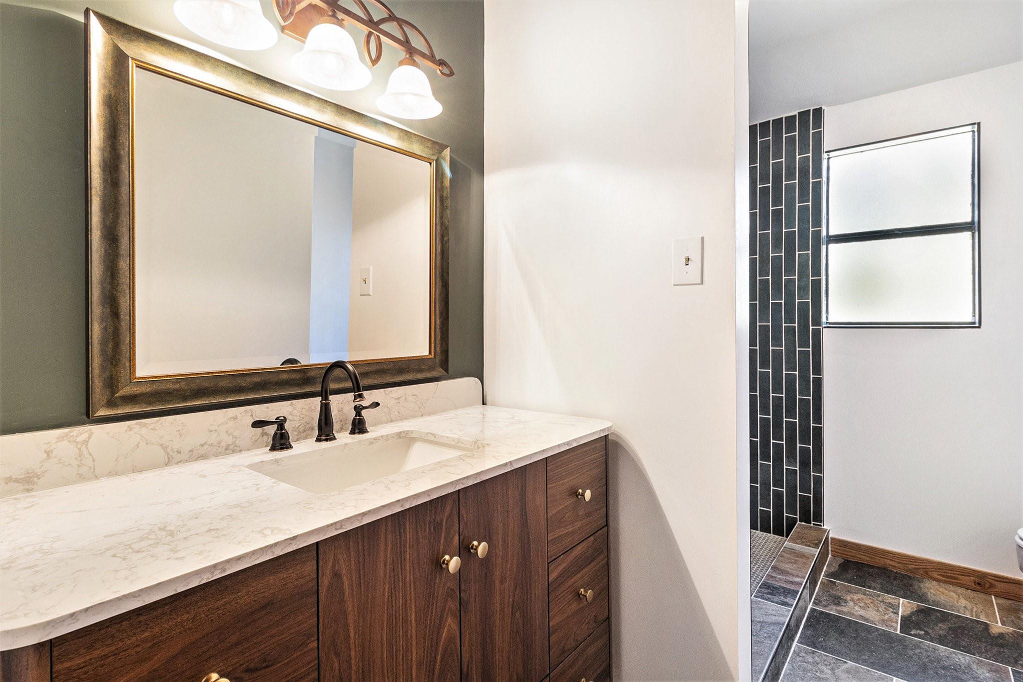 16011 Pebble Bend Drive, Houston