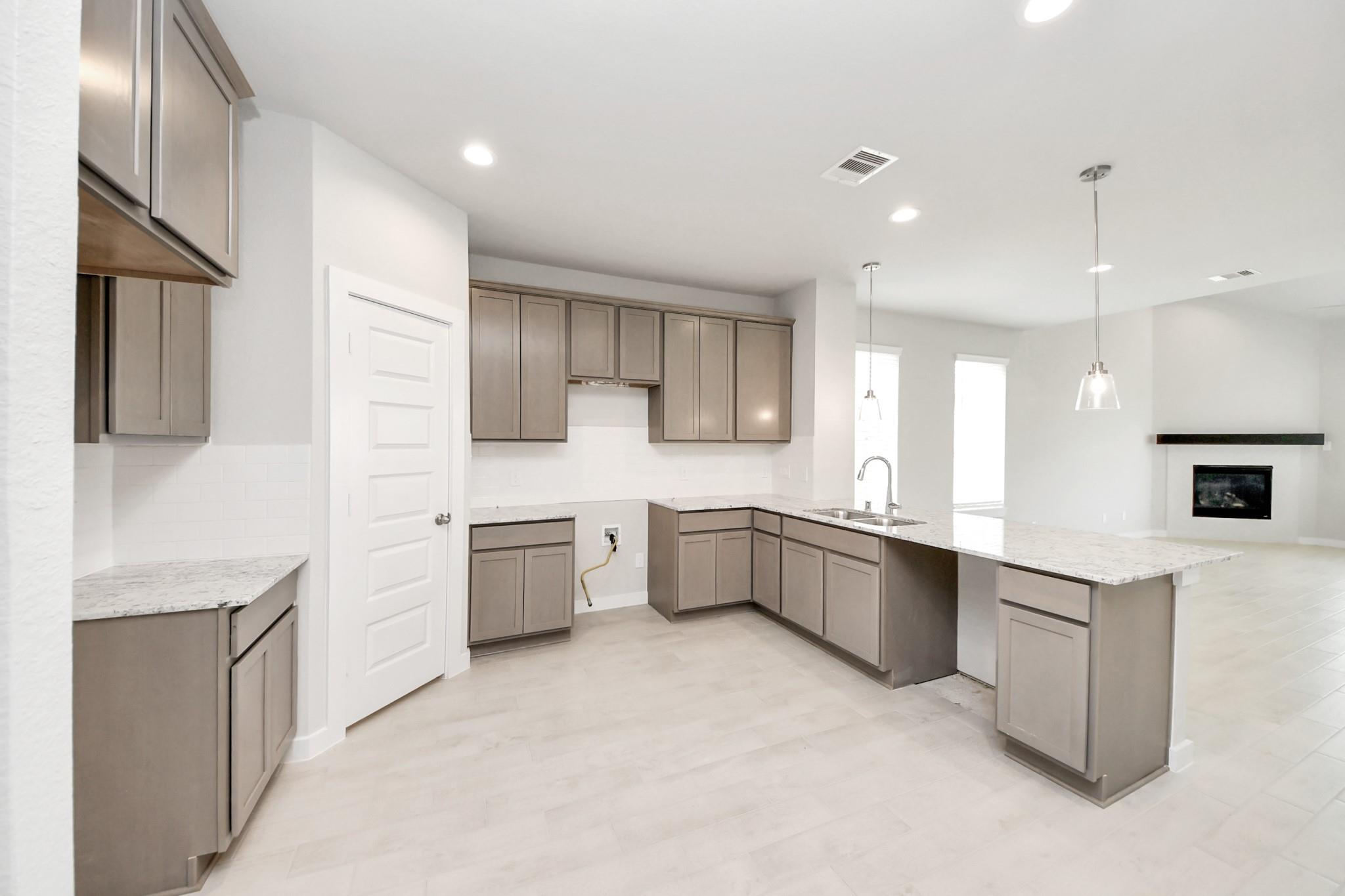 15702 Telge Green Court