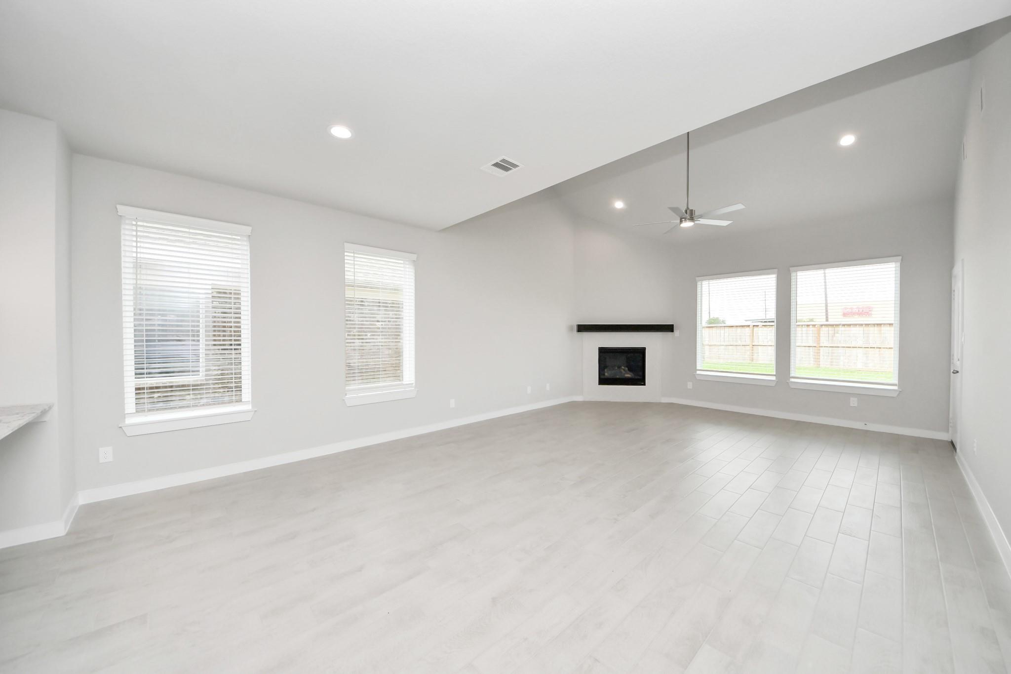 15702 Telge Green Court