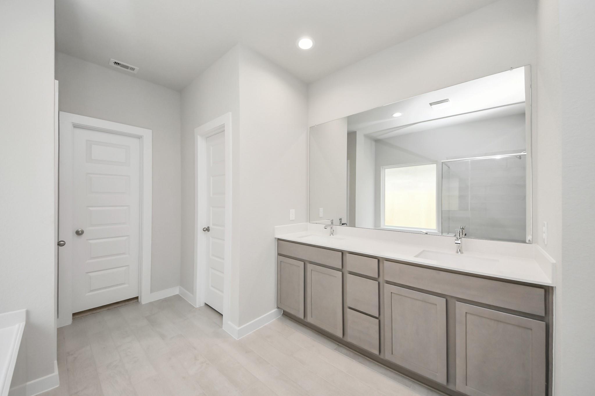 15702 Telge Green Court