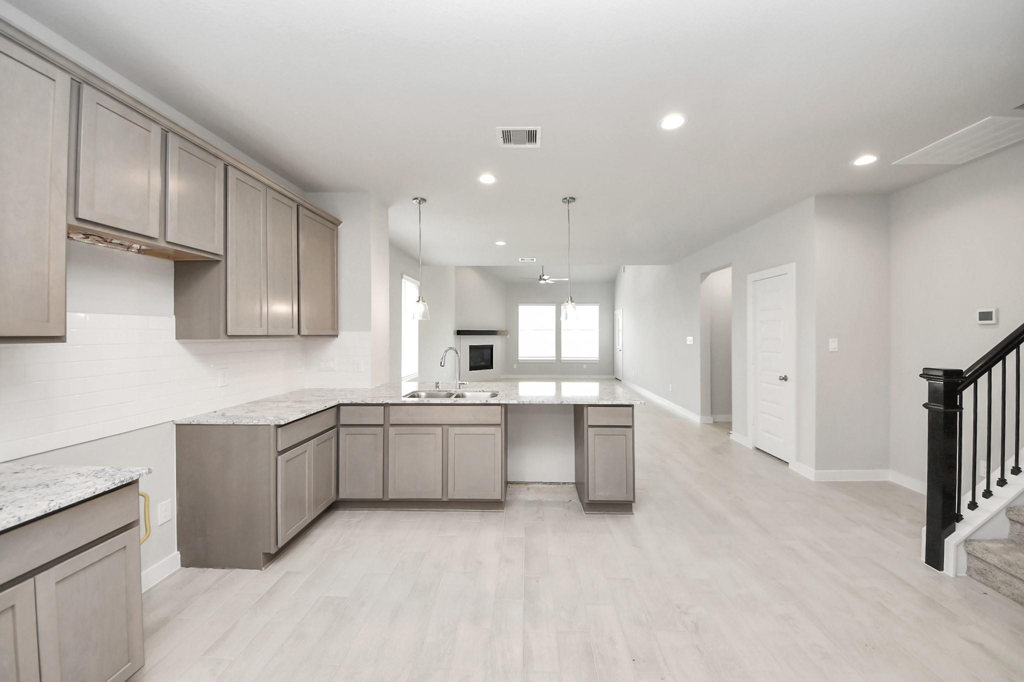 15702 Telge Green Court