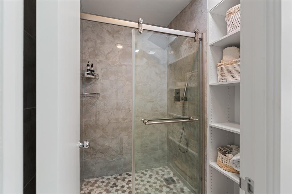 5100 San Felipe Street # 88