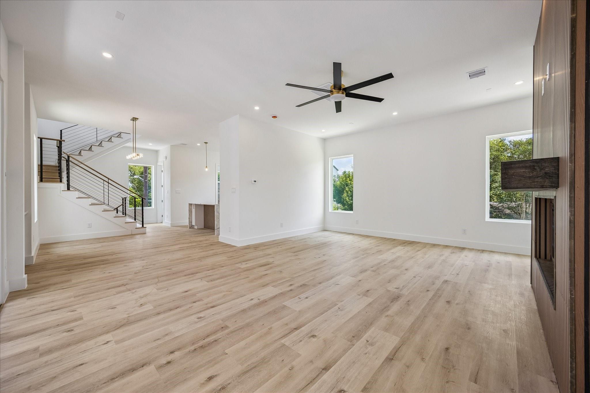 1032 W 17th Street # A