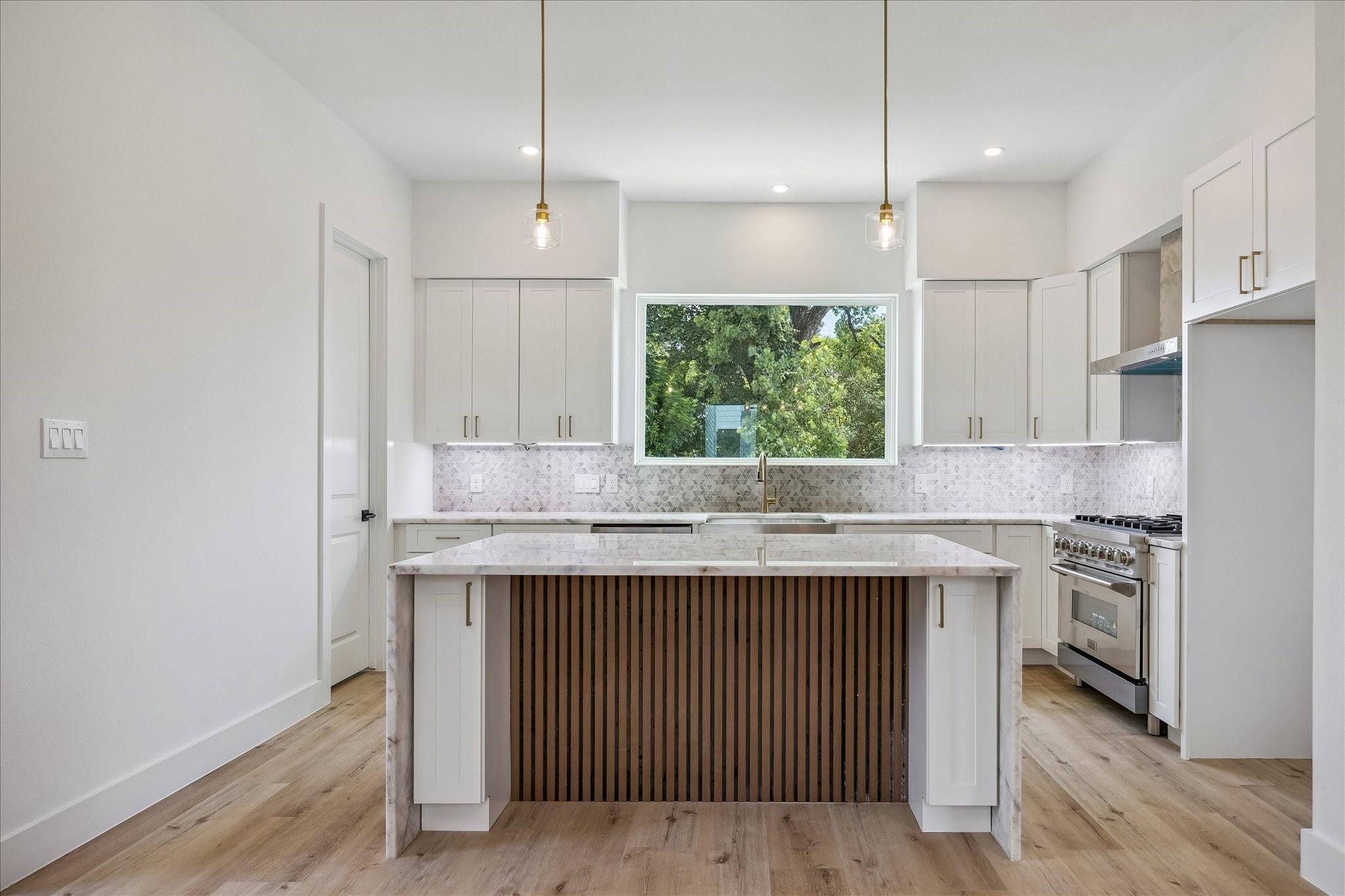 1032 W 17th Street # A