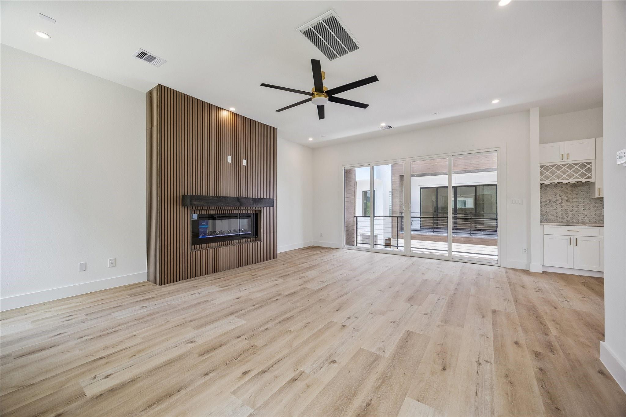 1032 W 17th Street # A