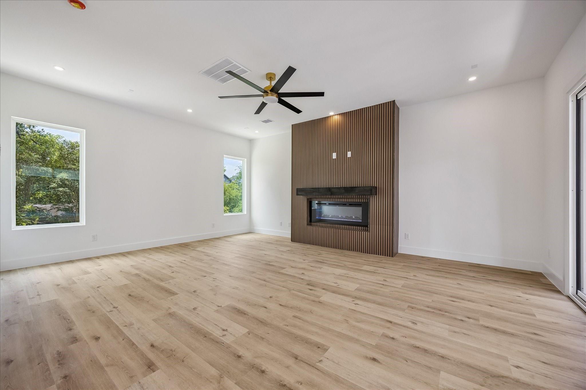 1032 W 17th Street # A