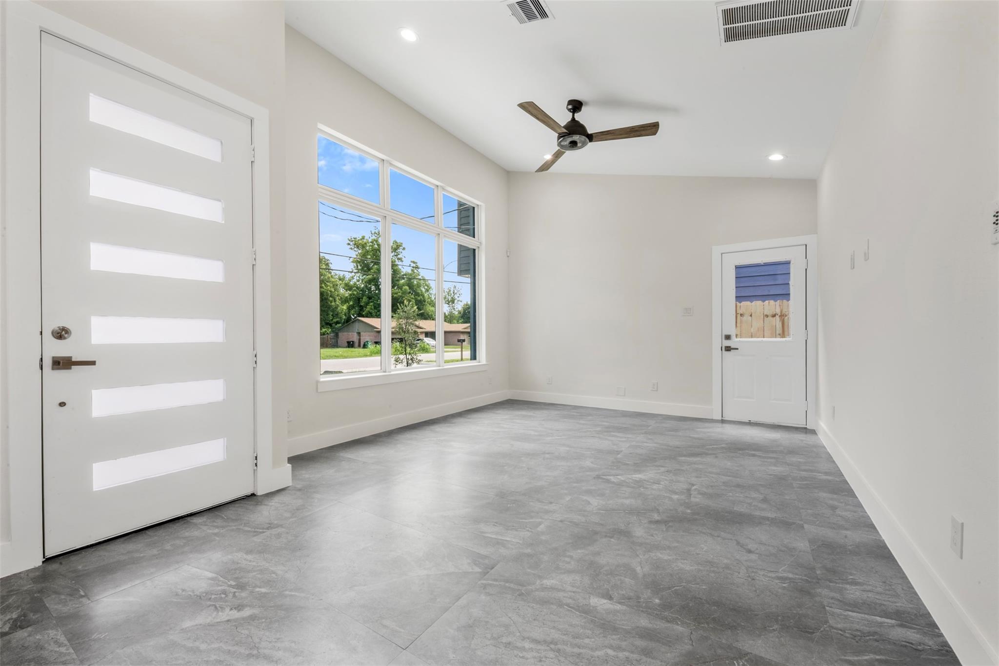 1277 Dewalt Street