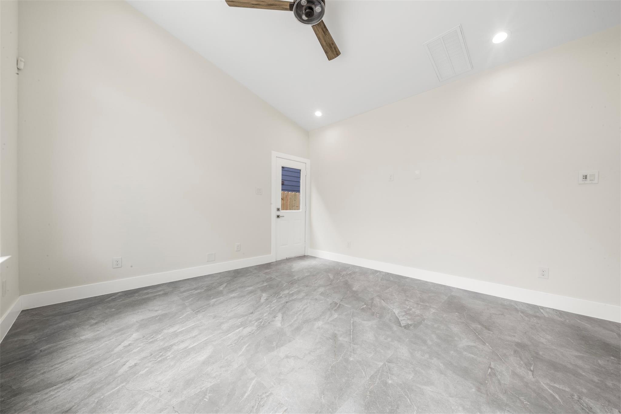 1277 Dewalt Street