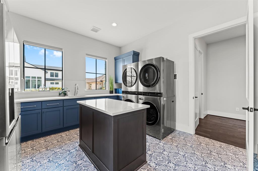 10411 E Rio Grande River Drive