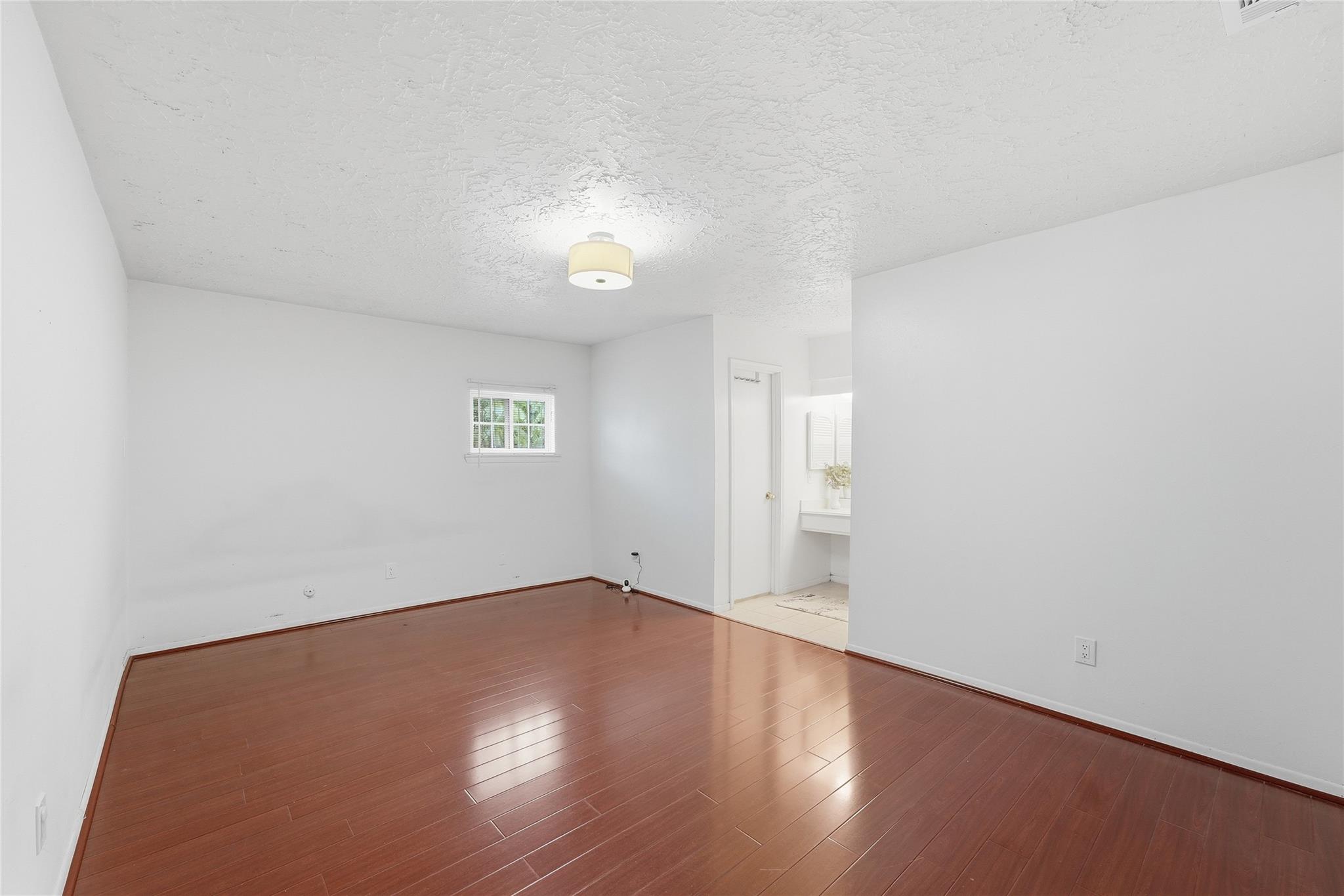 12126 Pine Knoll Drive