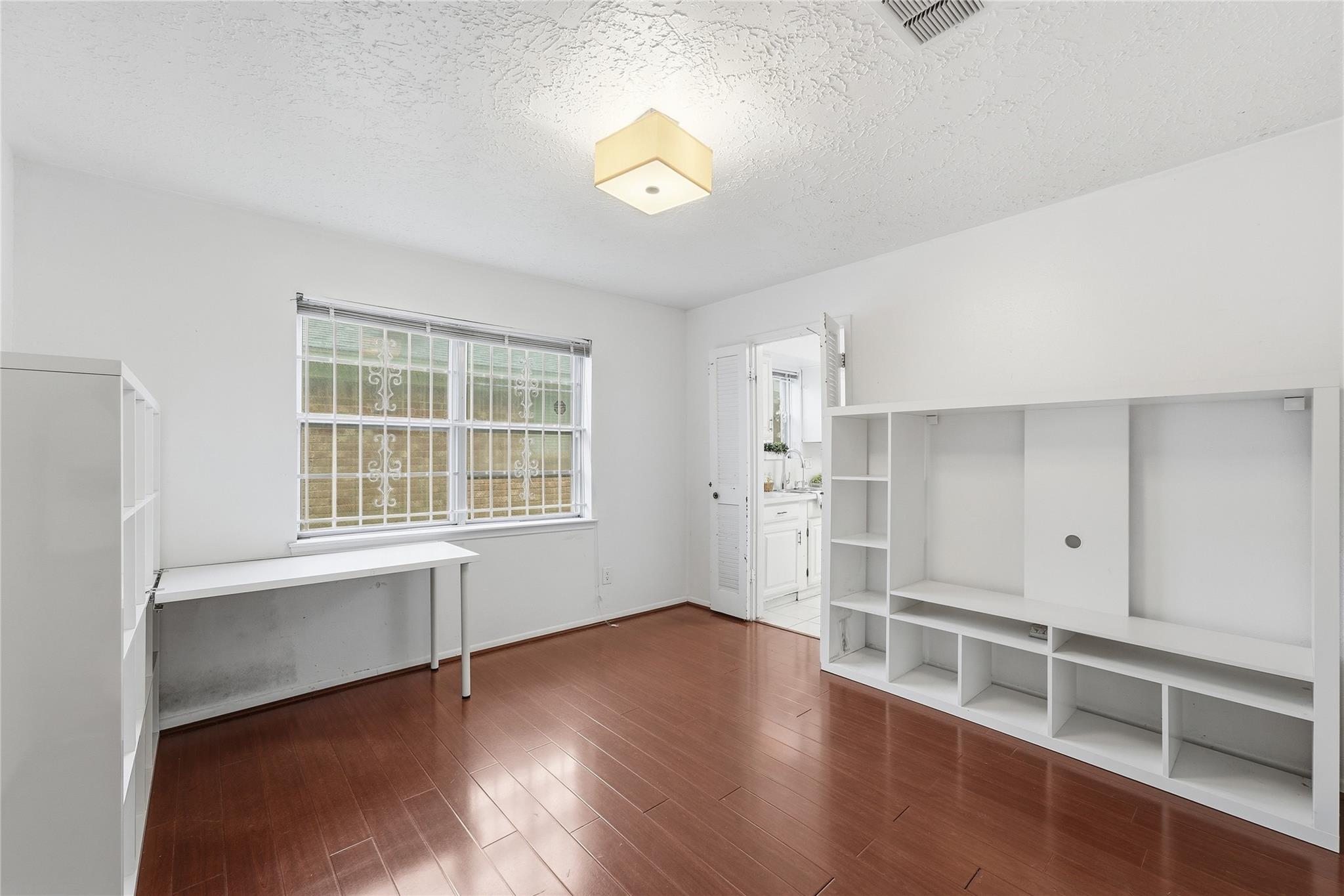 12126 Pine Knoll Drive
