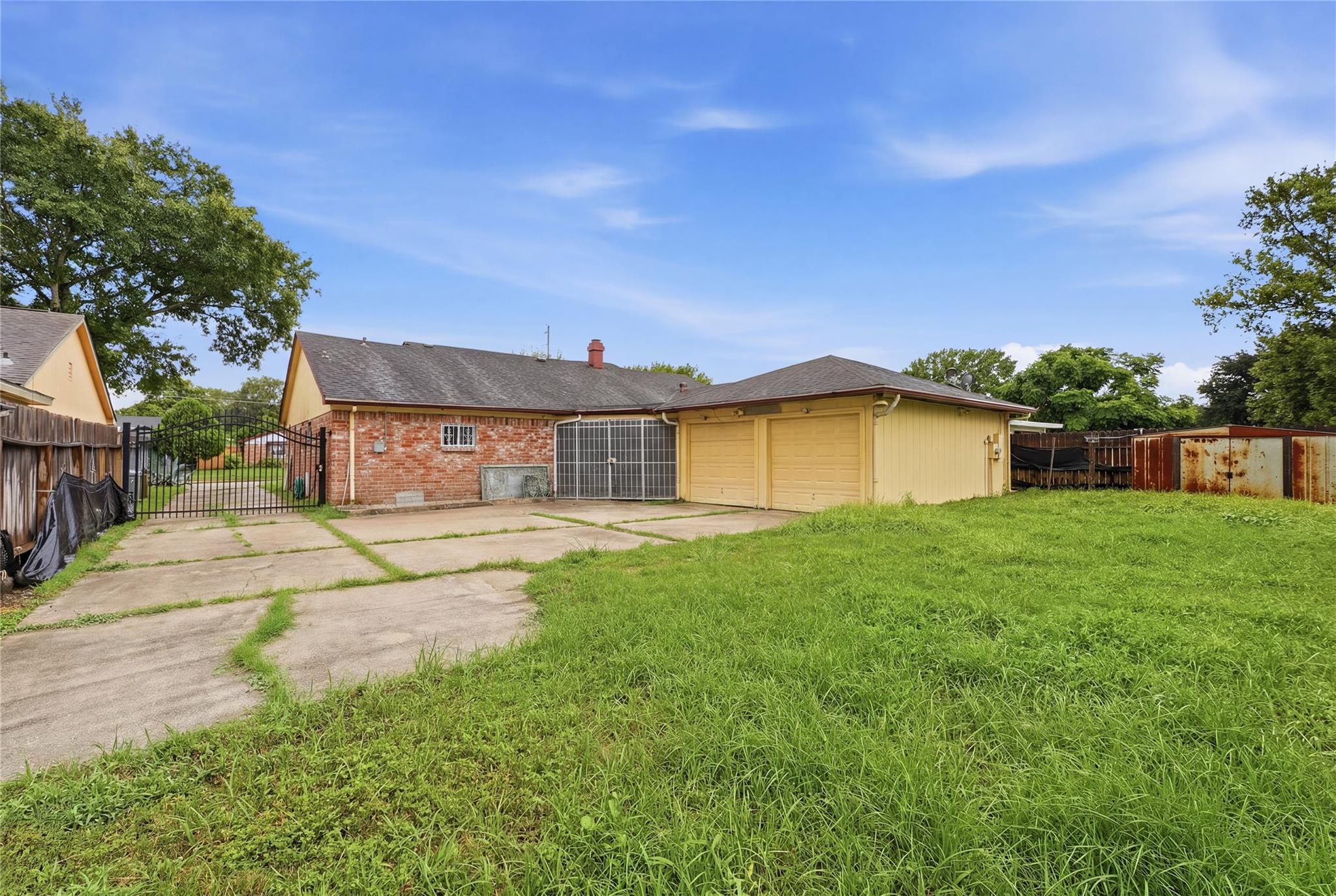 12126 Pine Knoll Drive