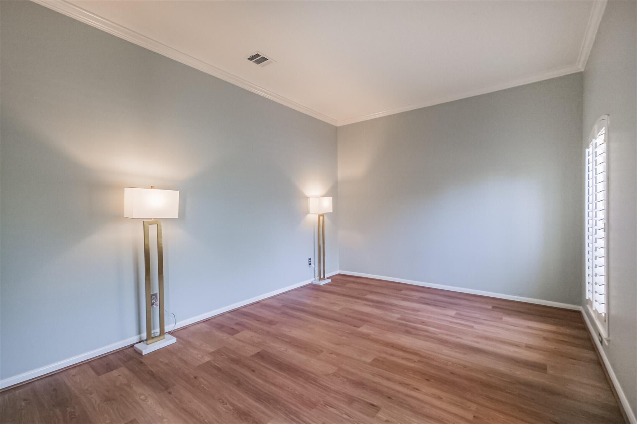 1715 Woodland Park Drive