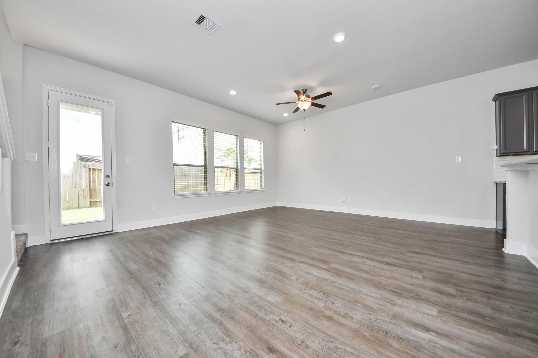 4423 Santorini Lane