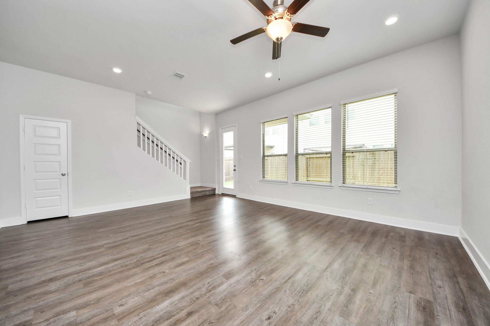 4423 Santorini Lane