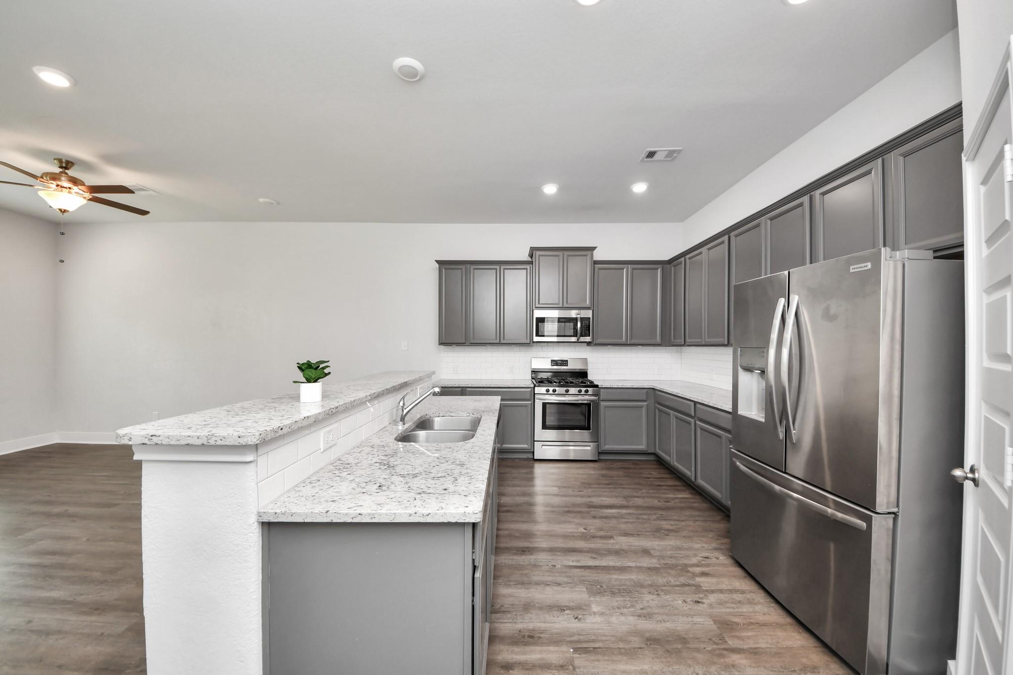 4423 Santorini Lane