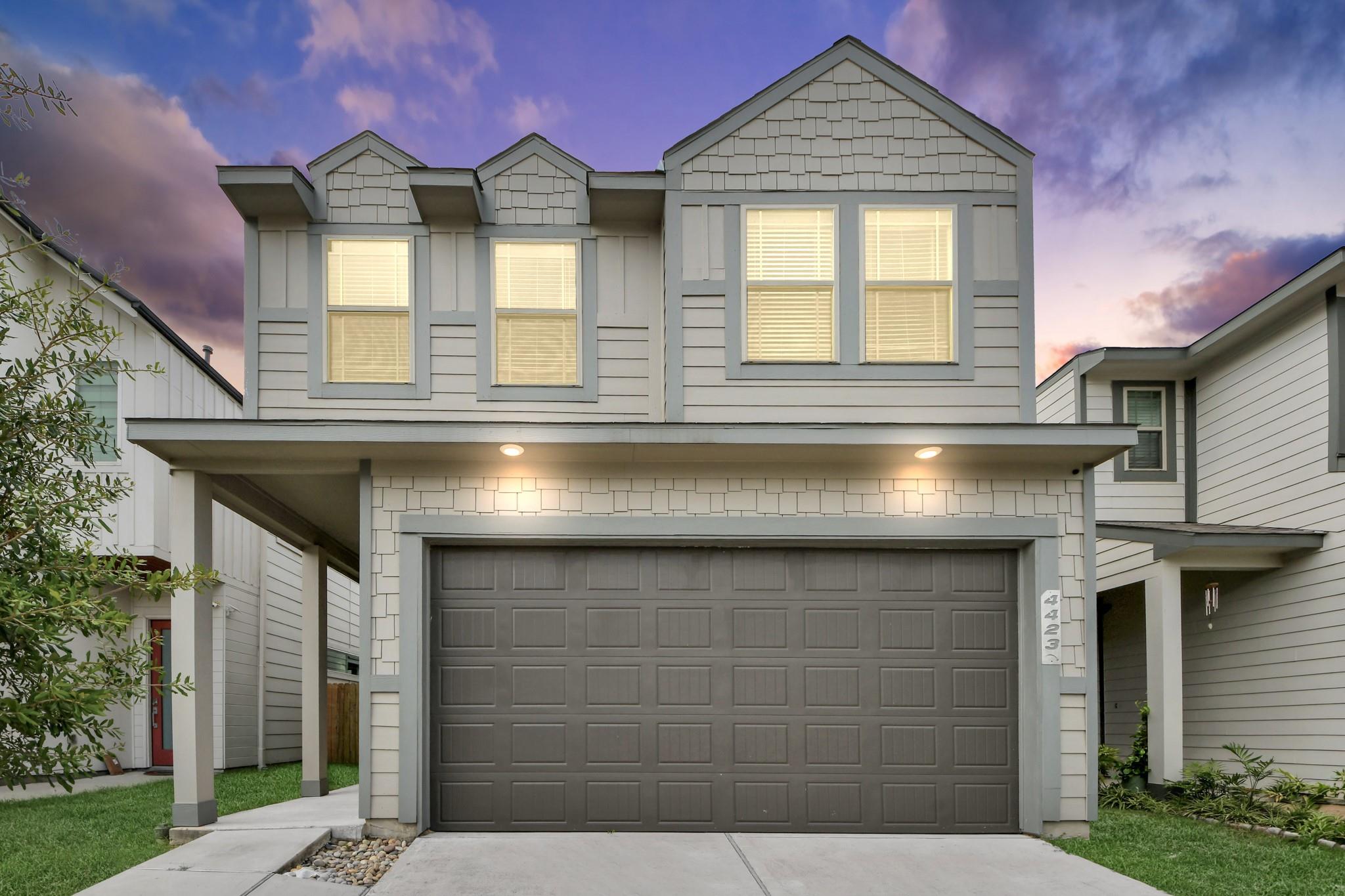 4423 Santorini Lane